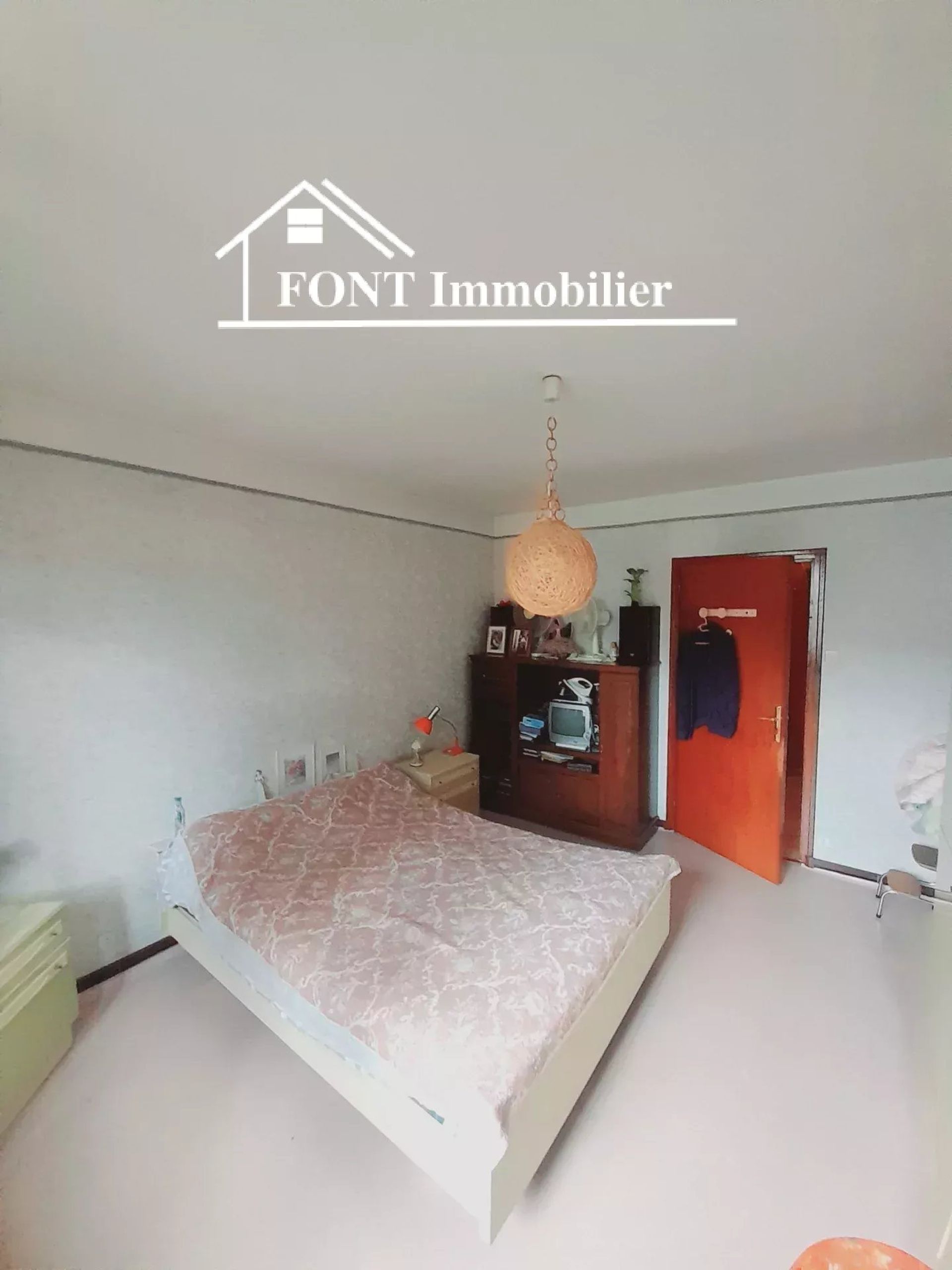 Hus i Saint-Chamond, Loire 12887239