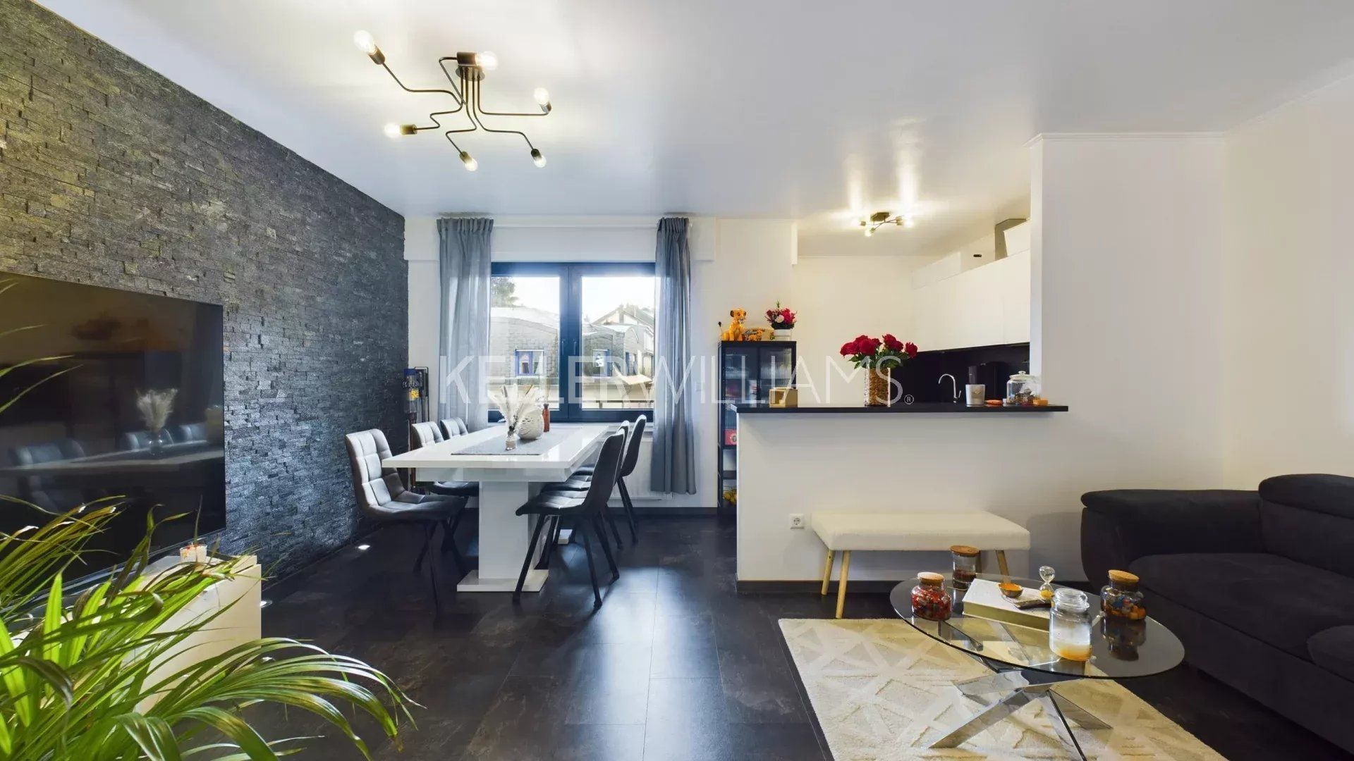 Condominium in Differdange, Esch-sur-Alzette 12887273