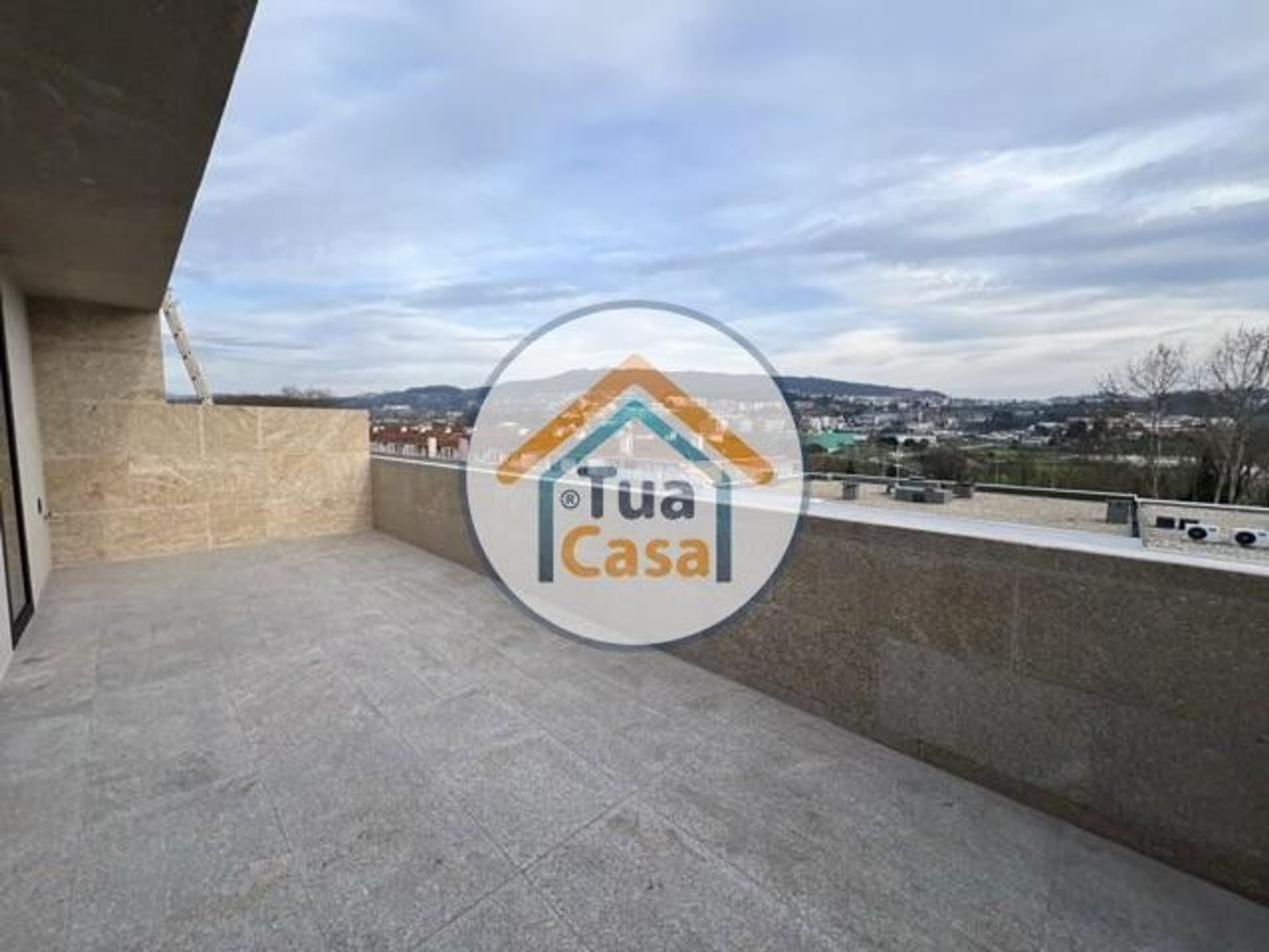 Condominium in Guimaraes, Braga 12887816