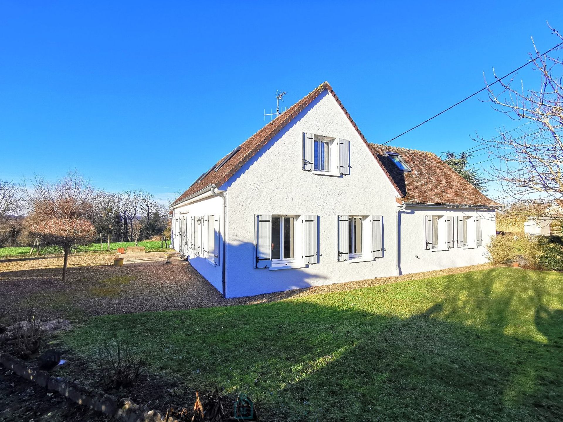 House in Amboise, Centre-Val de Loire 12887881