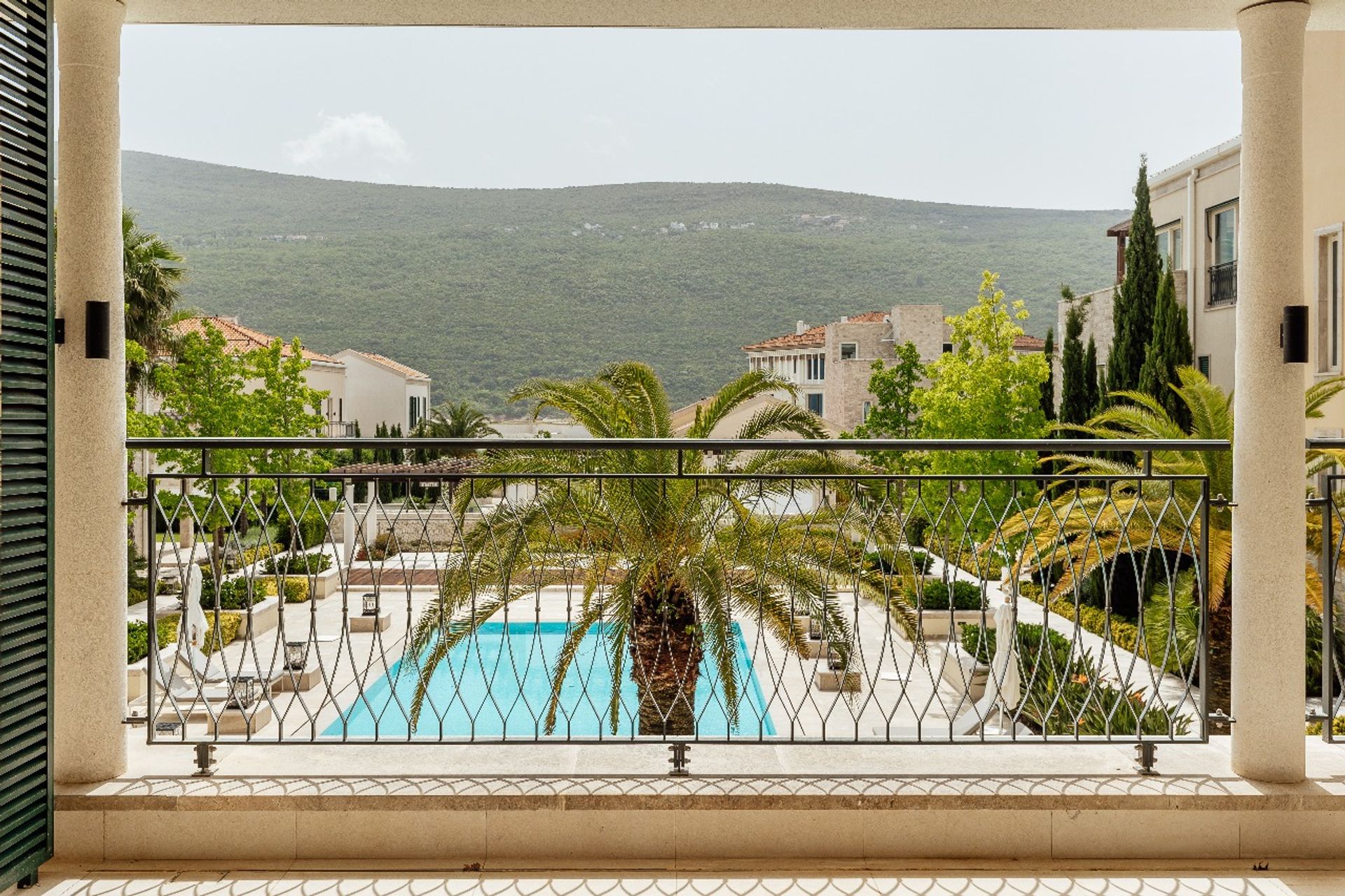 Kondominium w Herceg Novi, Herceg Novi Municipality 12887930