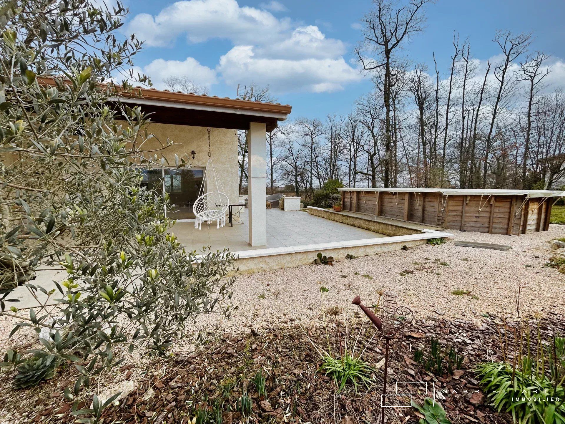 Kediaman dalam Castelnau-Barbarens, Gers 12888066