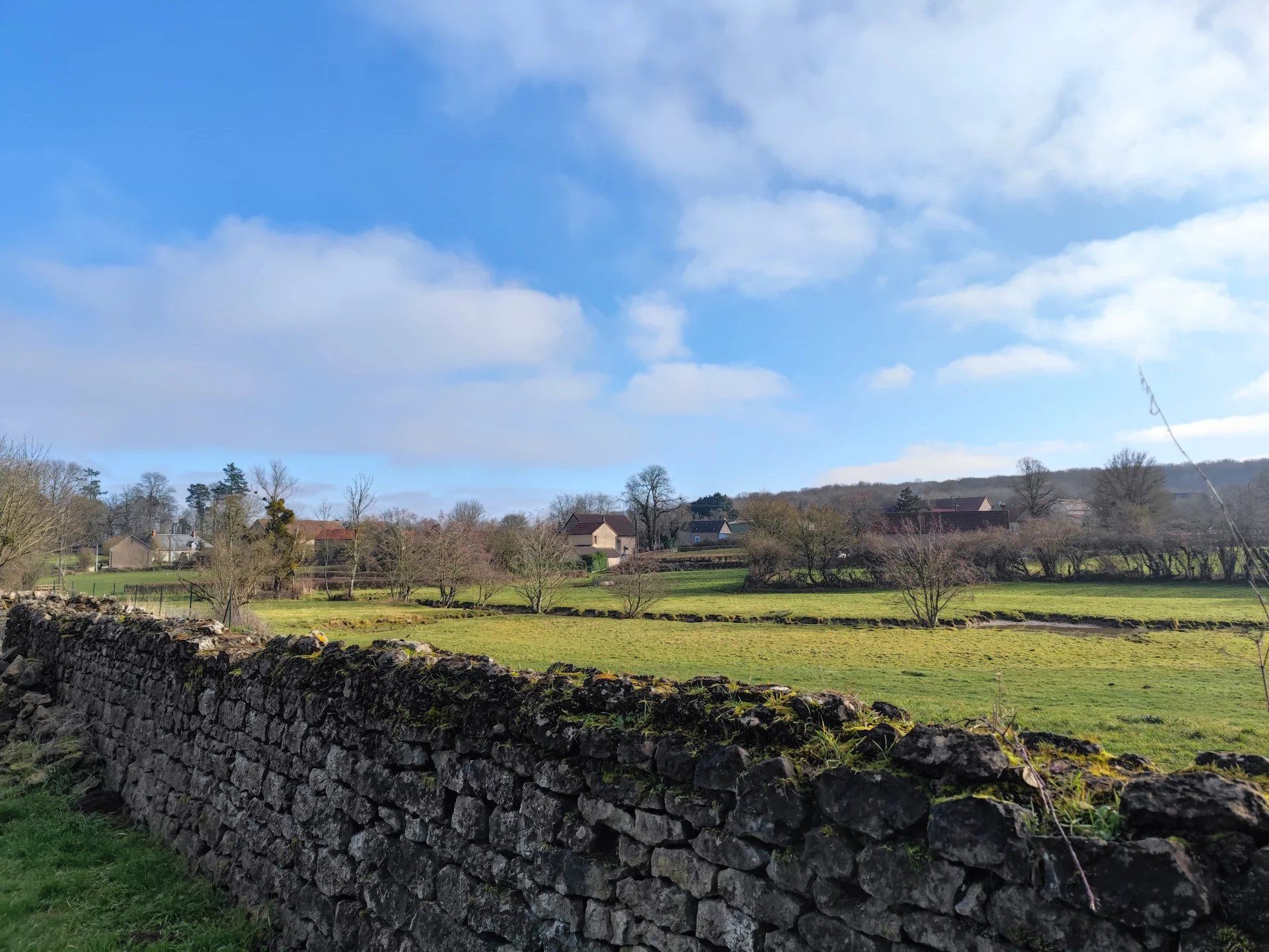 بيت في Rouy, Nièvre 12888079