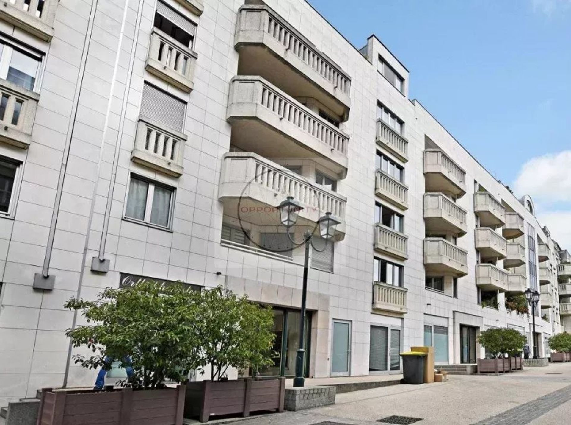 Condominium dans Saint-Mande, Ile-de-France 12888109