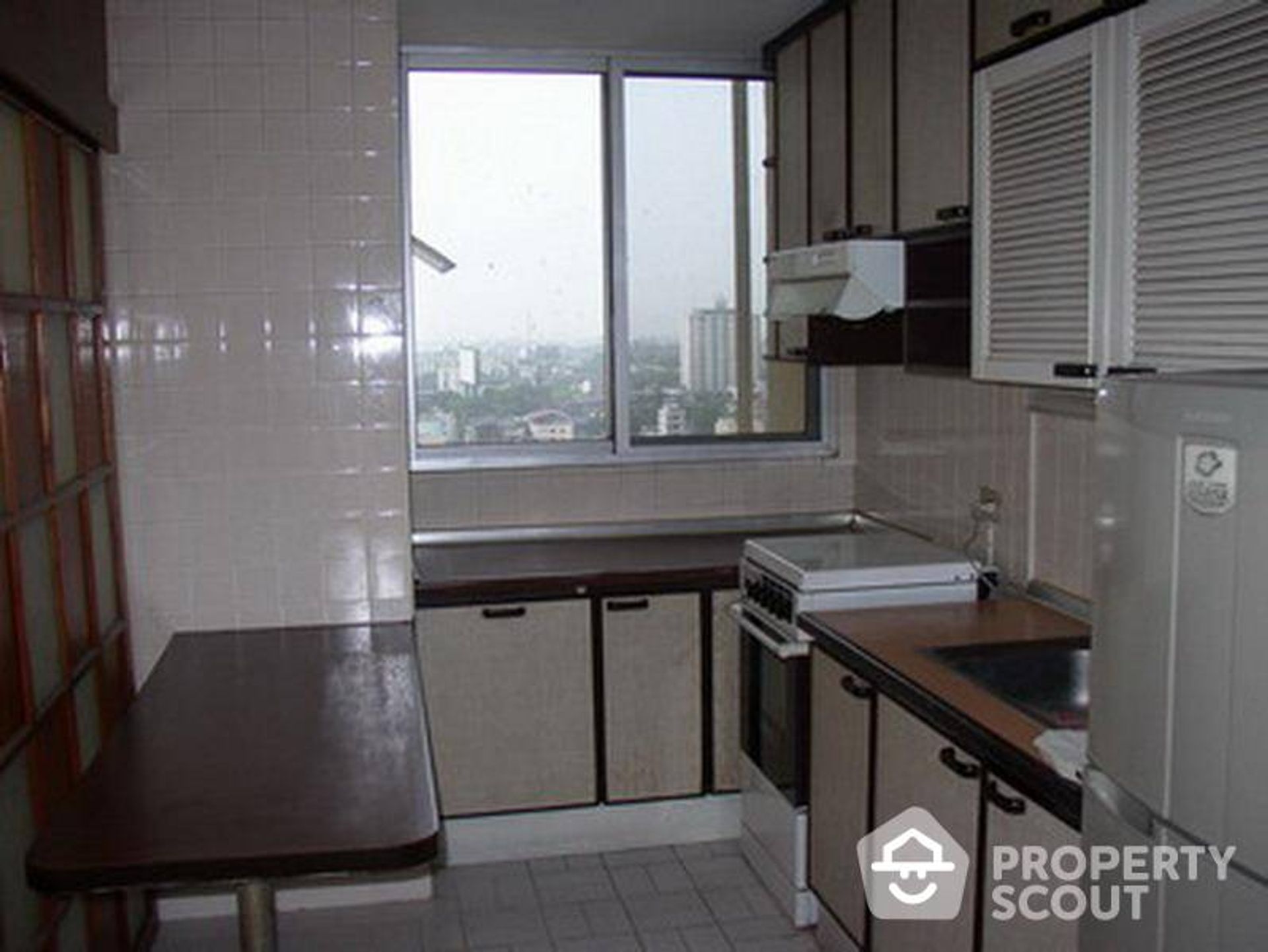 Condominium in Watthana, Krung Thep Maha Nakhon 12888454