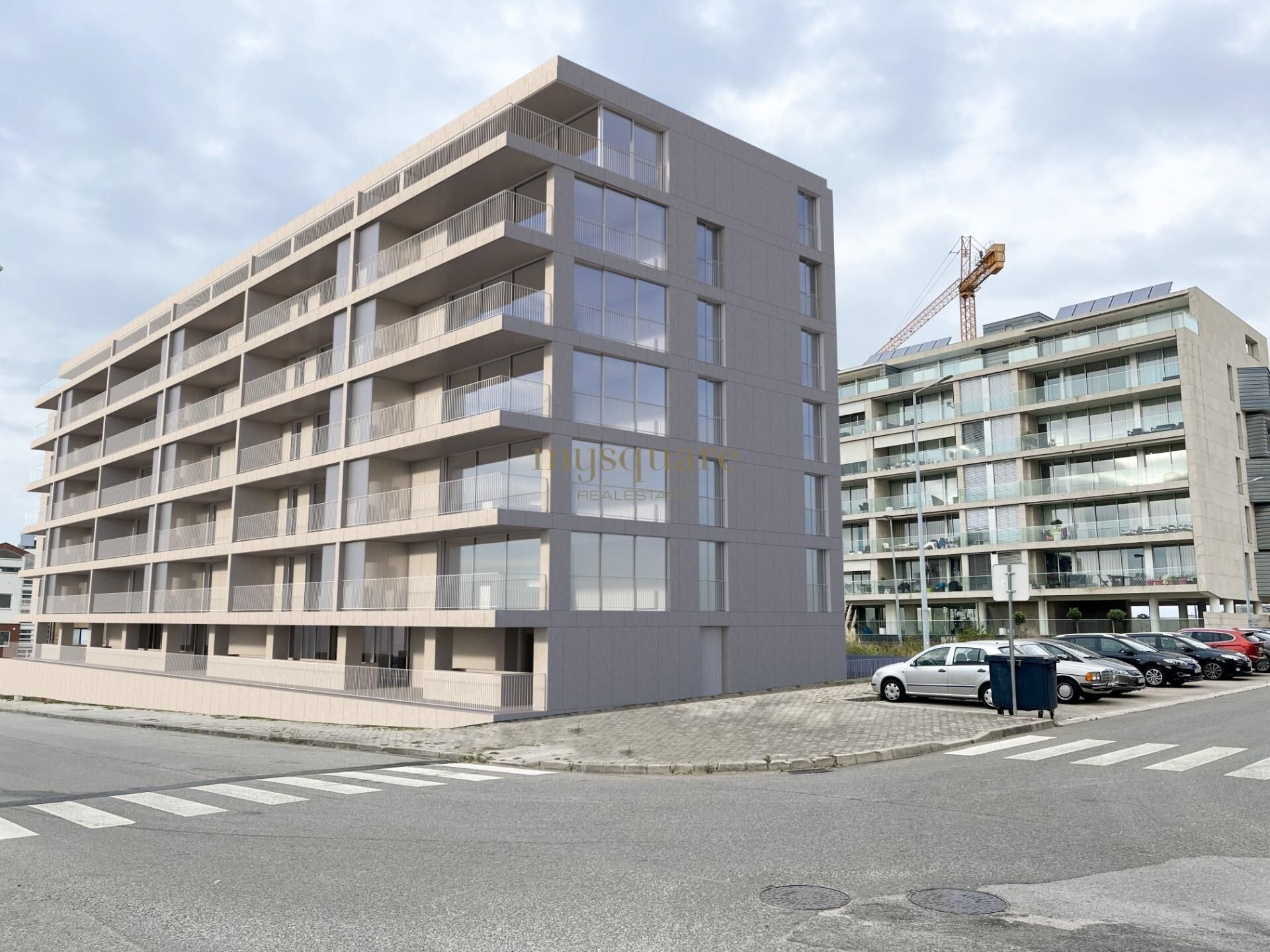 Condominio en , Aveiro District 12888878