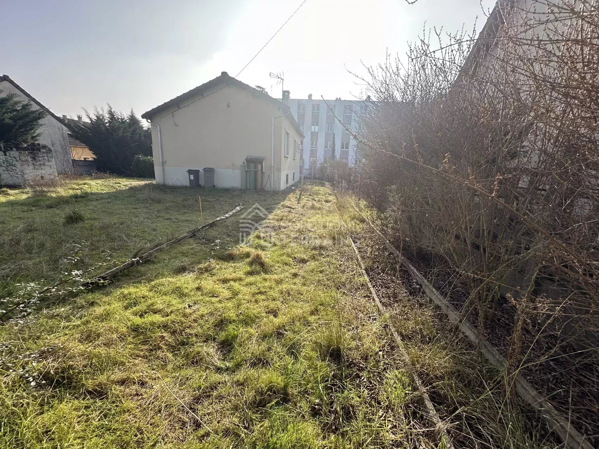 Comercial en Bezons, Val-d'Oise 12889126