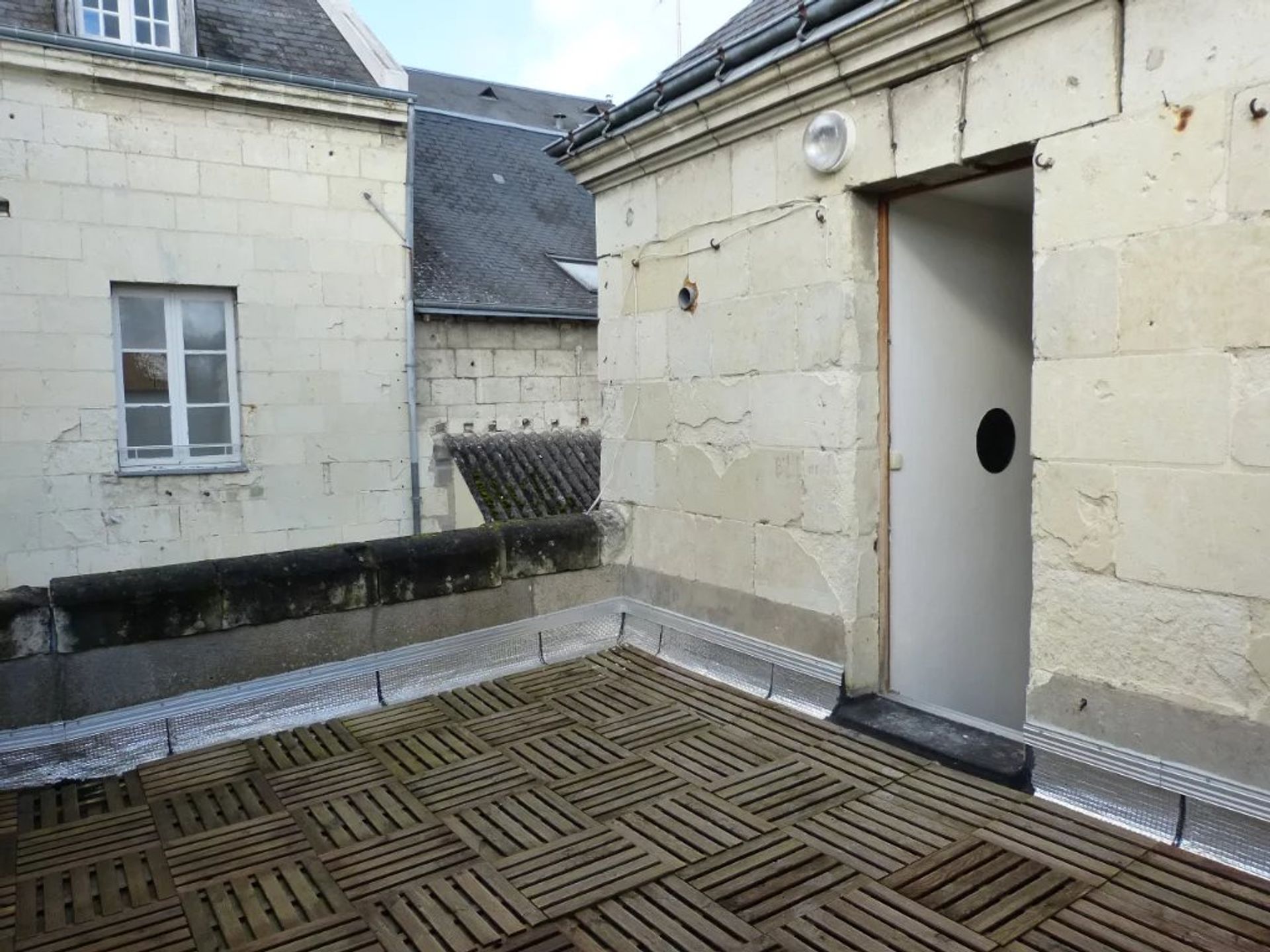 Condominium in Chinon, Indre-et-Loire 12889142