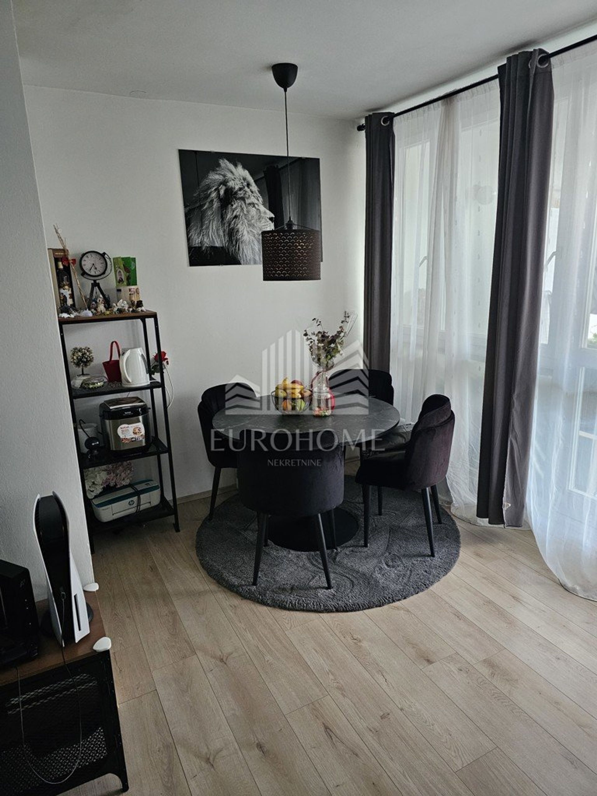 Condominio en Hrelici, Zagreb, Grad 12889428