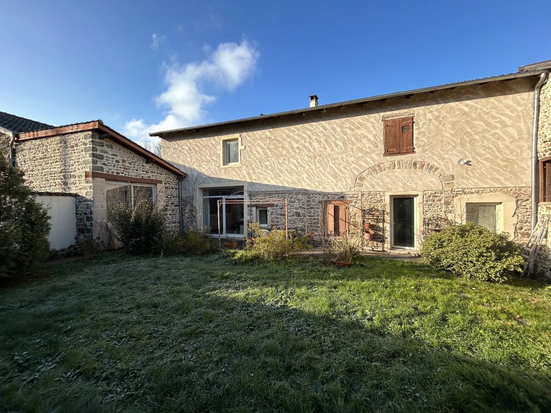 casa en Quincié-en-Beaujolais, Rhône 12889547