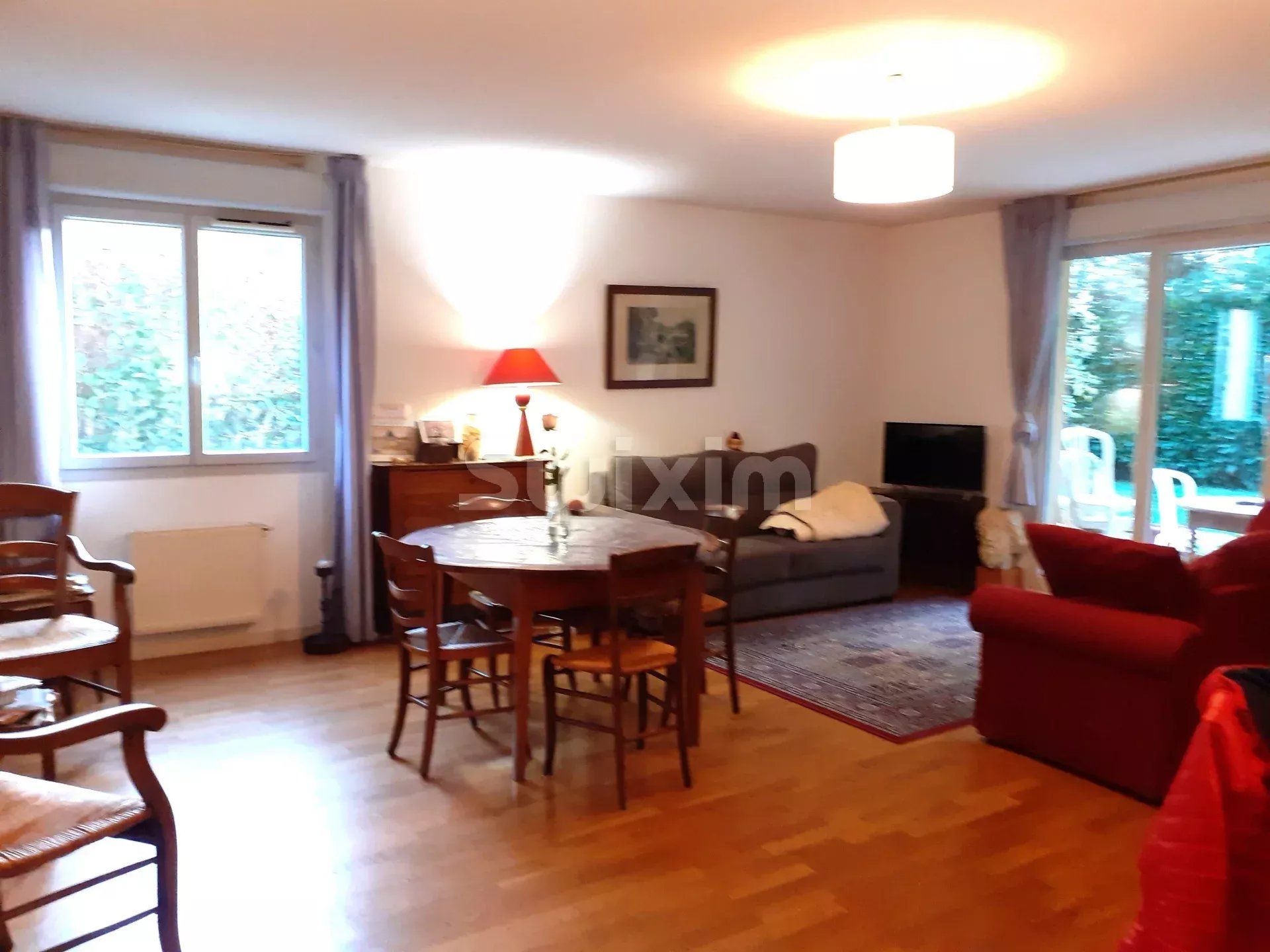 Osakehuoneisto sisään Villefranche-sur-Saone, Auvergne-Rhone-Alpes 12889551