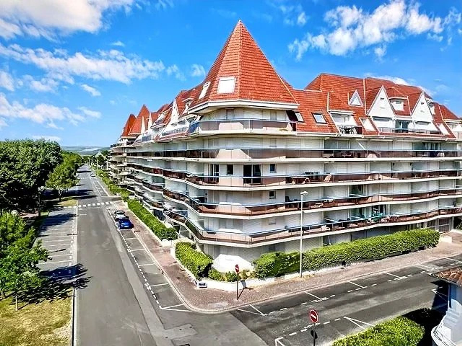 Condominium in Le Touquet-Paris-Plage, Hauts-de-France 12890071