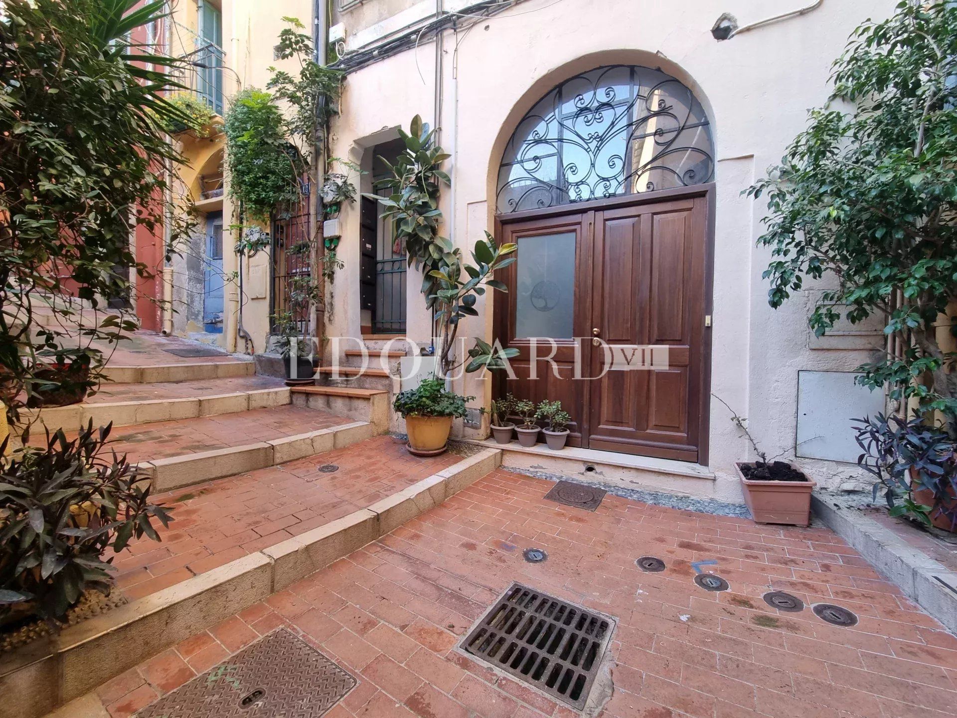 Residenziale nel Menton, Alpes-Maritimes 12890084