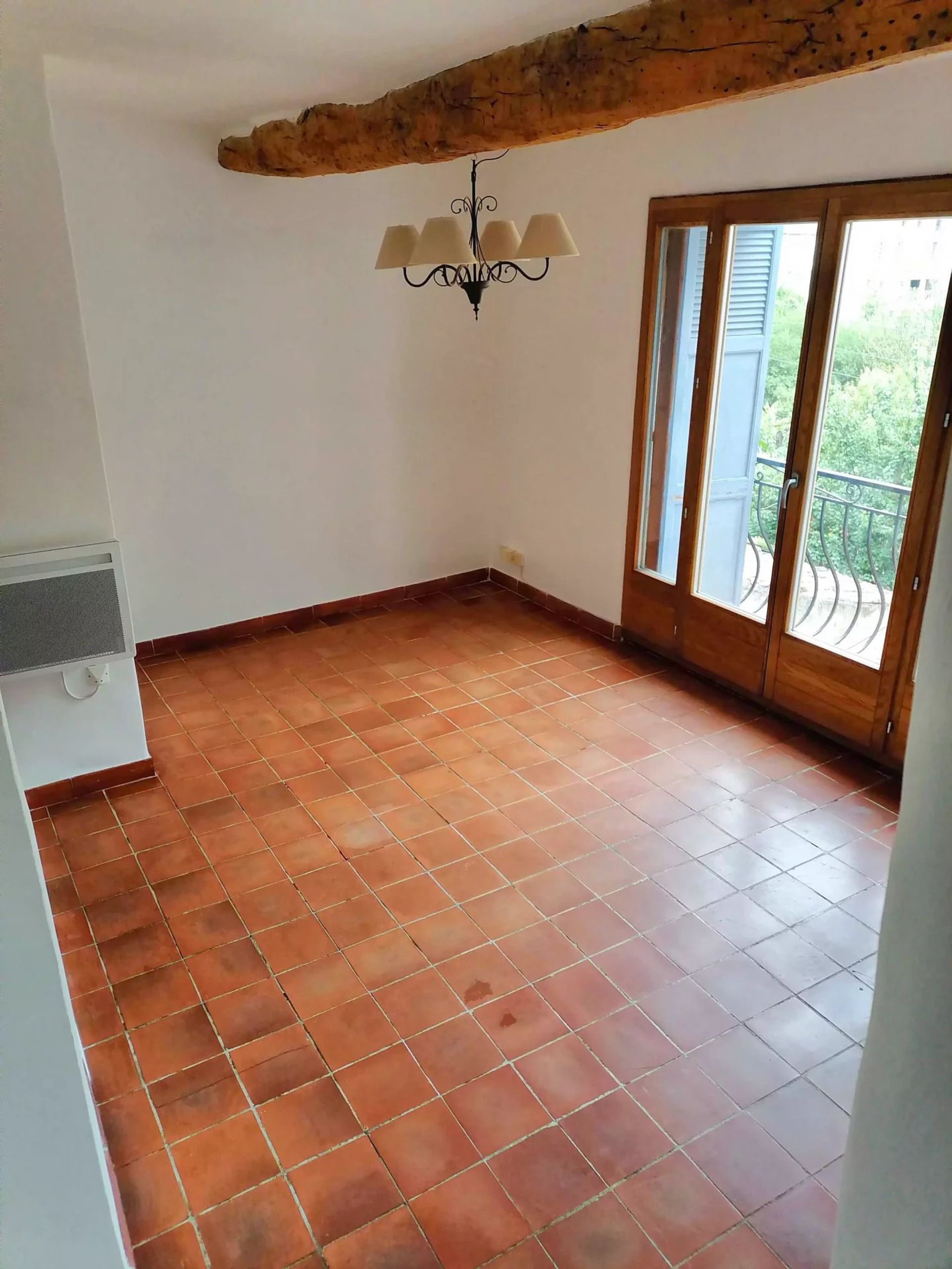 Condominium dans Salernes, Provence-Alpes-Cote d'Azur 12890111