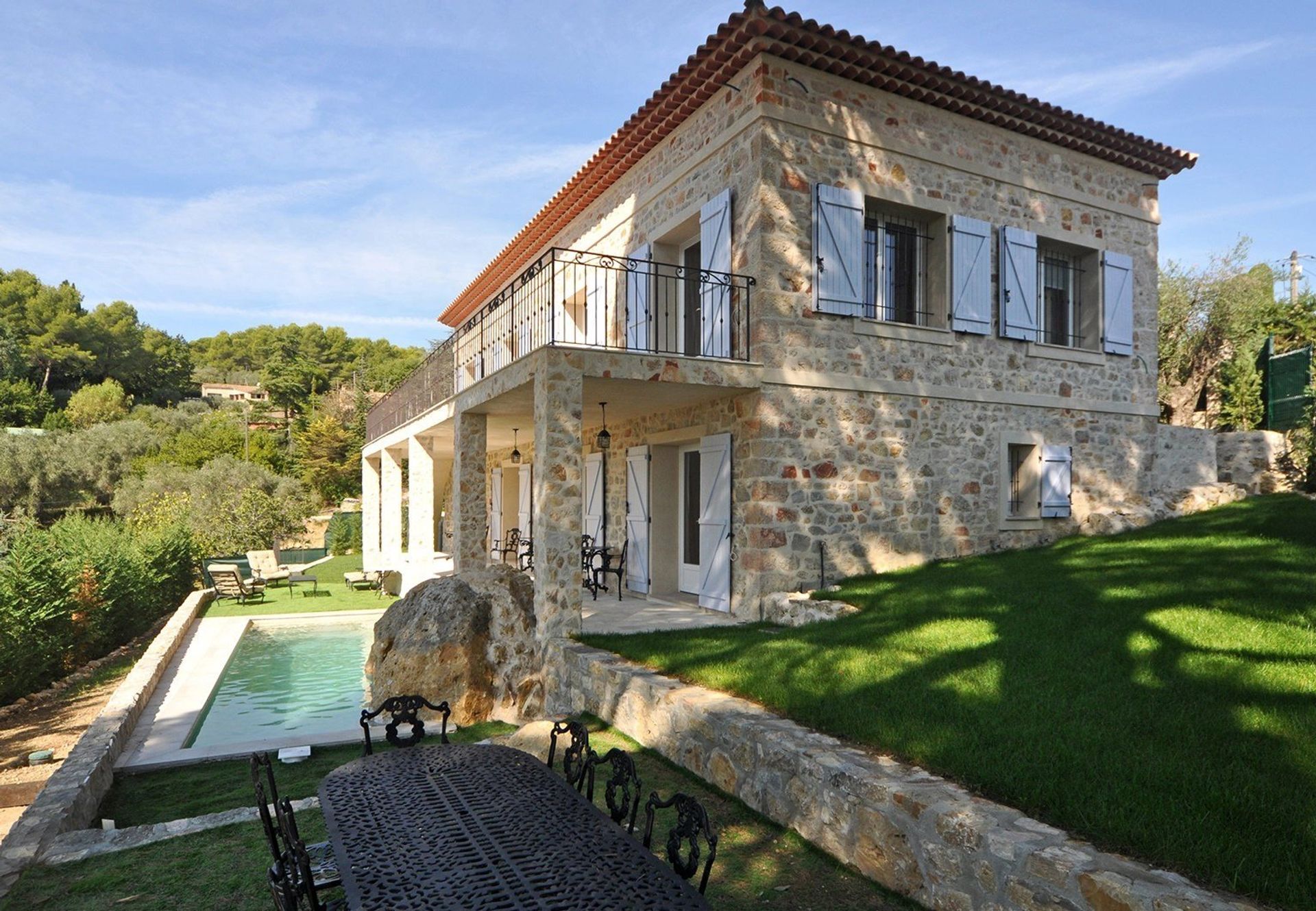 Rumah di Mougin, Provence-Alpes-Cote d'Azur 12890130