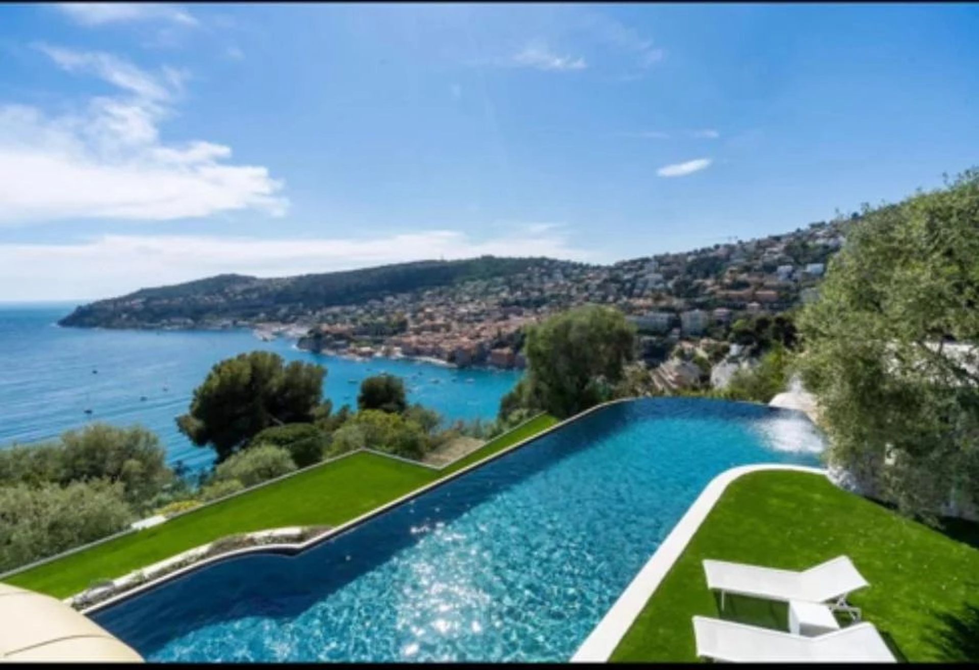 жилой дом в Villefranche-sur-Mer, Alpes-Maritimes 12890133