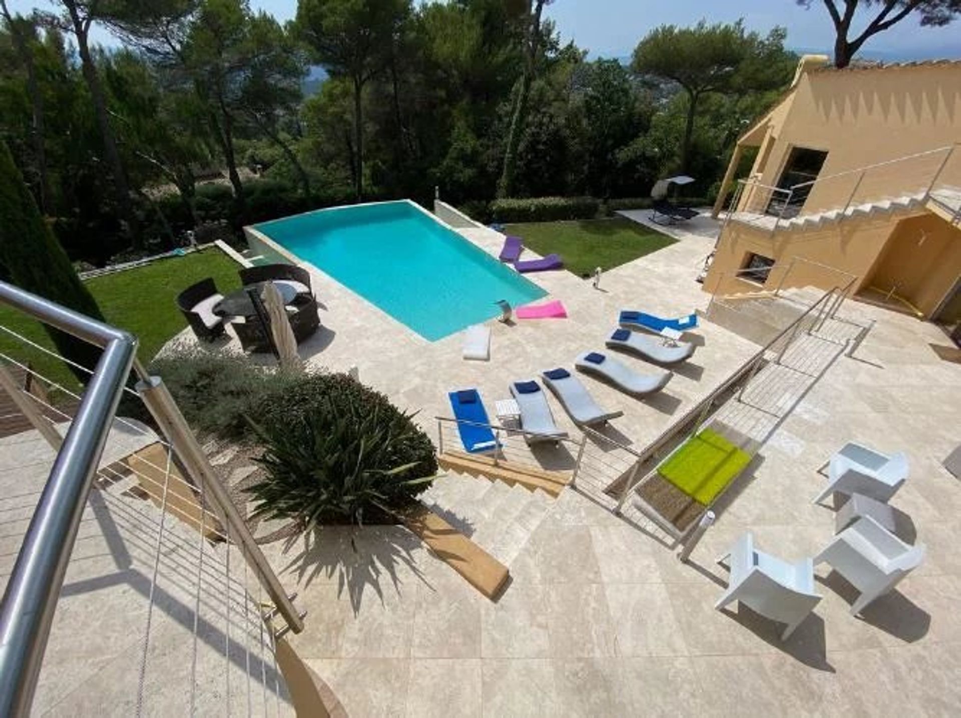 Kediaman dalam Mougins, Alpes-Maritimes 12890134