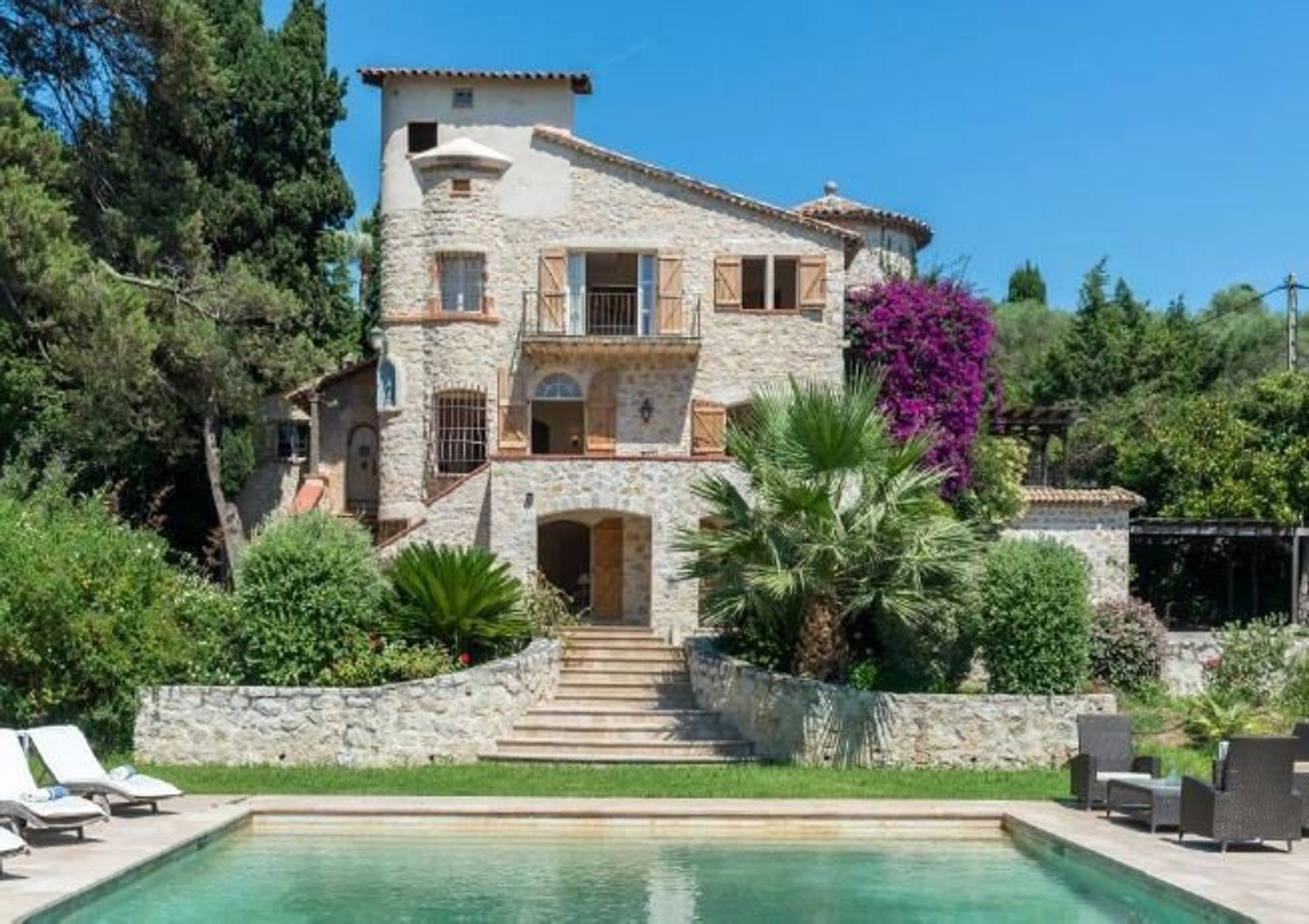 Hus i Antibes, Provence-Alpes-Cote d'Azur 12890137