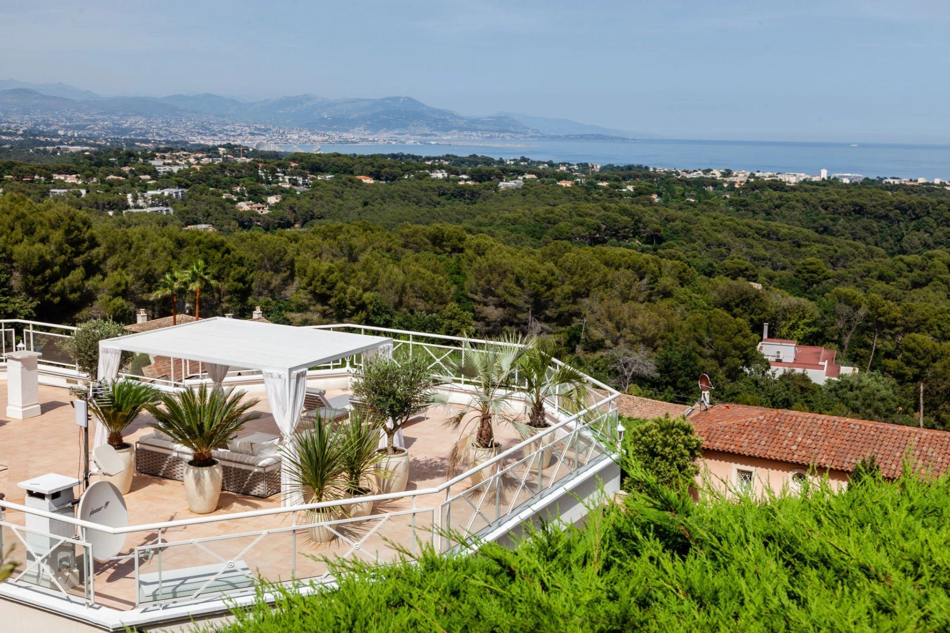 Hus i Antibes, Alpes-Maritimes 12890147