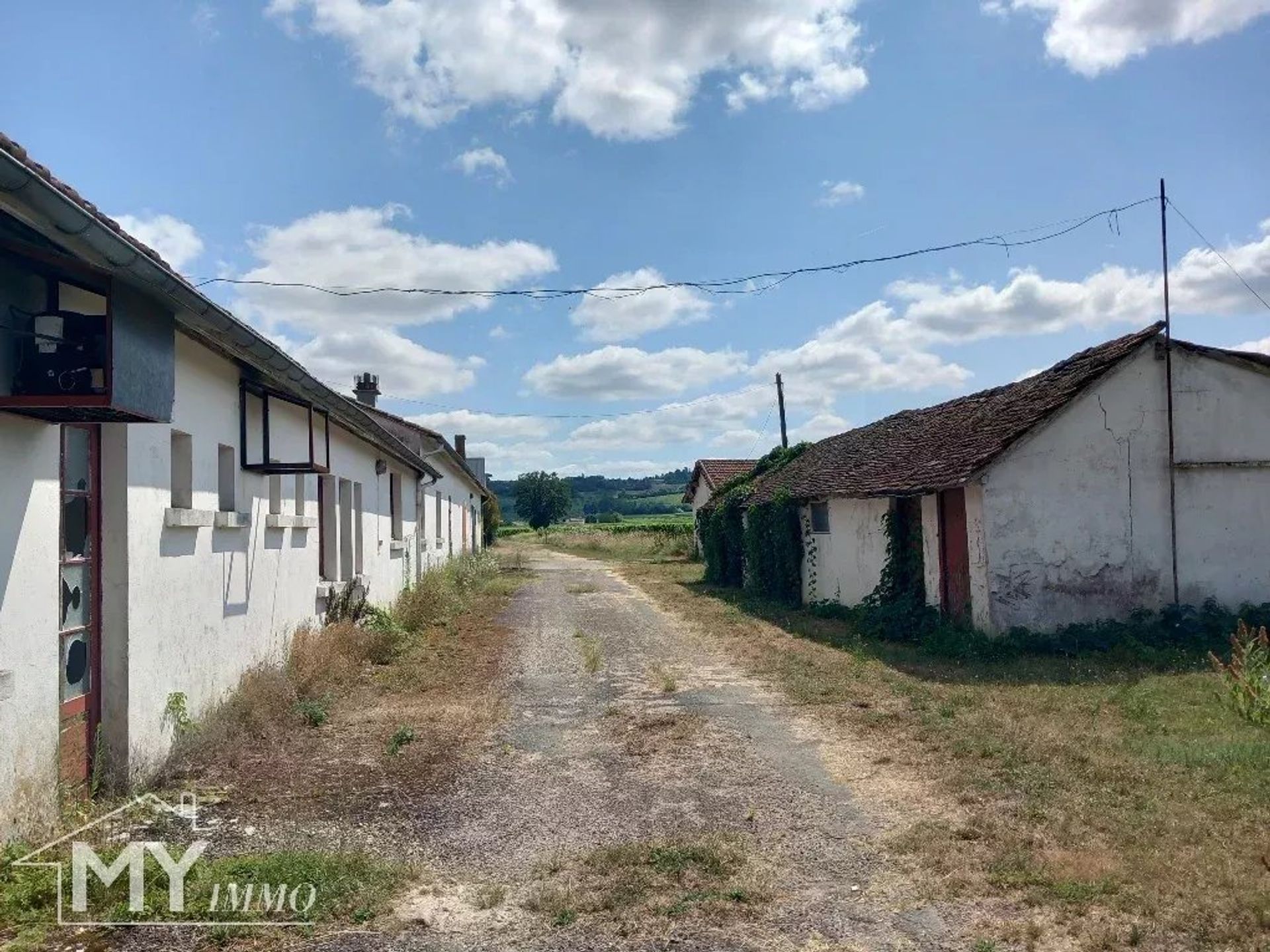 Haus im Saint-Laurent-des-Vignes, Dordogne 12890168