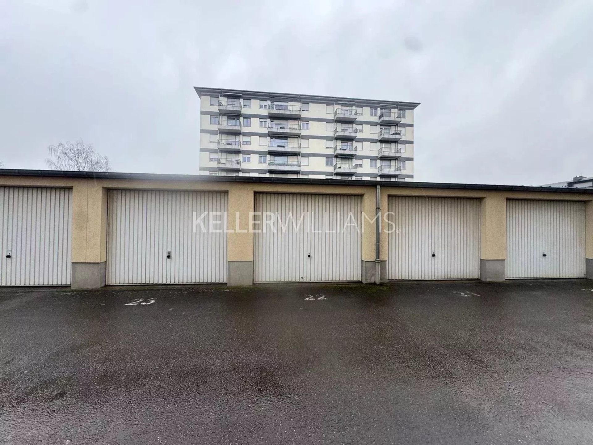 Condominium in Esch-sur-Alzette, Esch-sur-Alzette 12890394