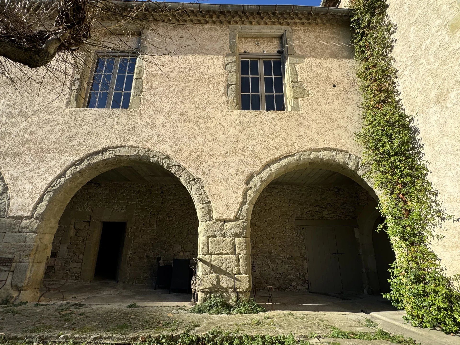 rumah dalam Carcassonne, Aude 12890547