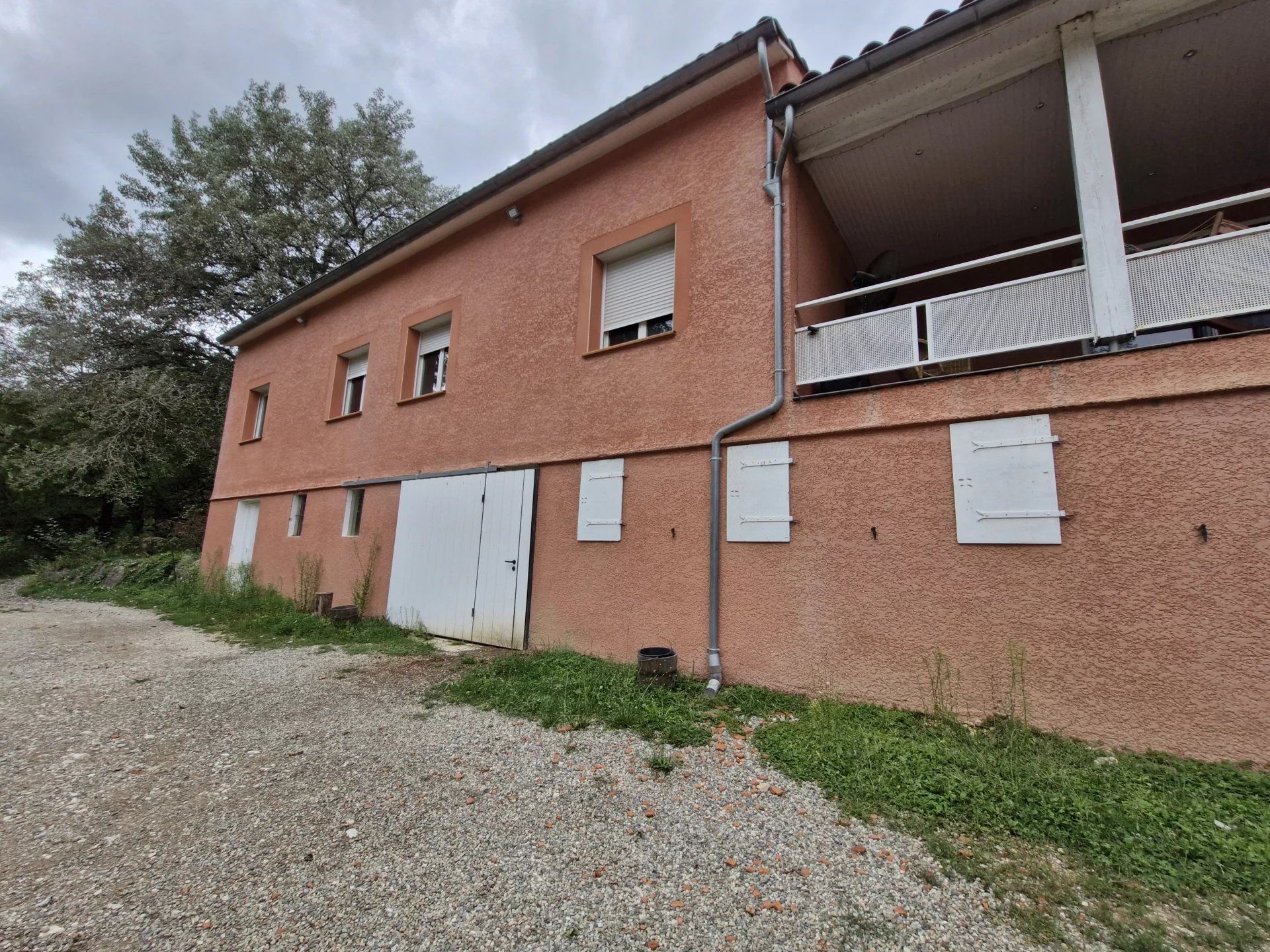 casa no Lavelanet, Ariège 12890896