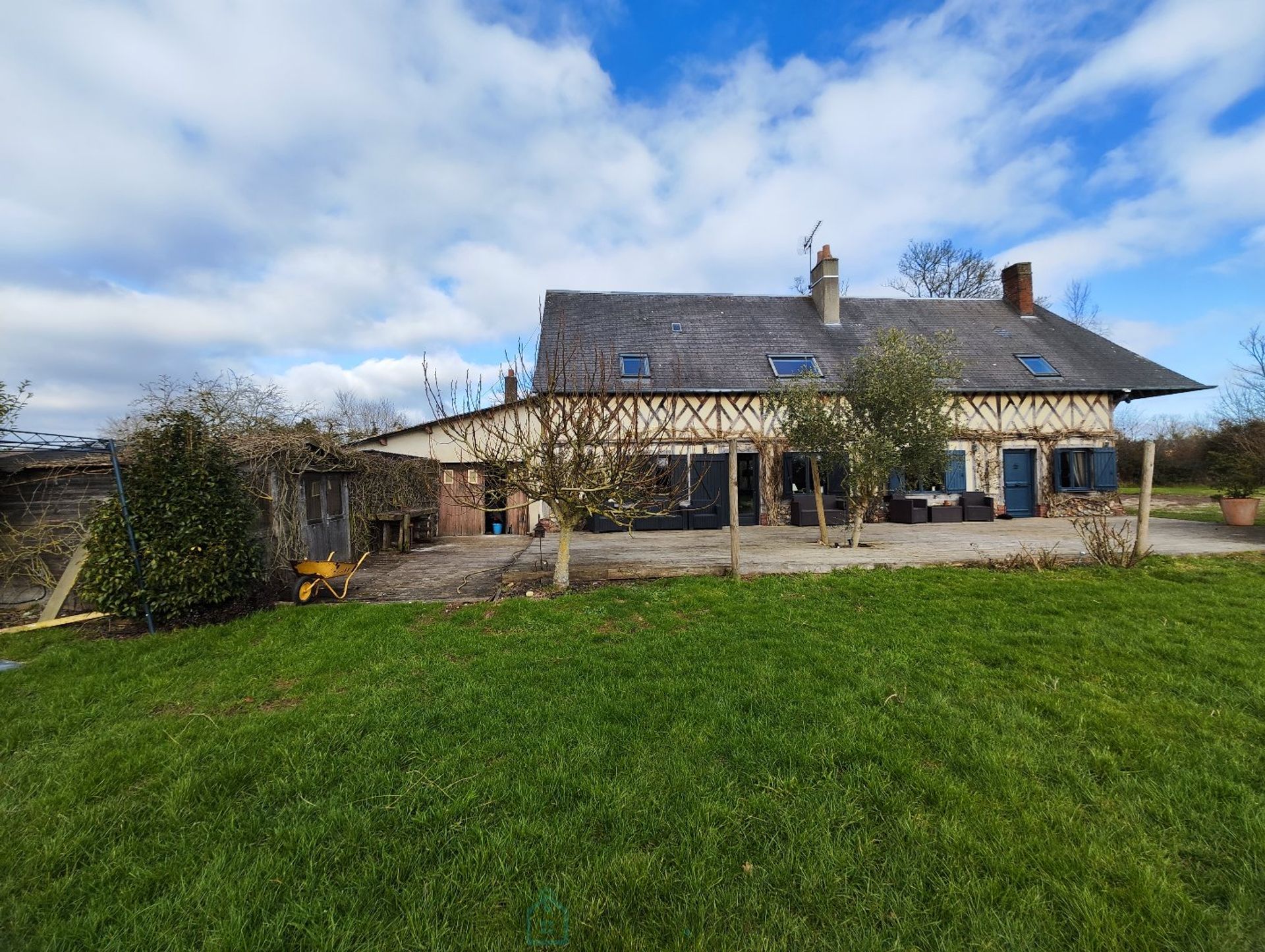 House in Saint-Germain-la-Campagne, Normandy 12891202