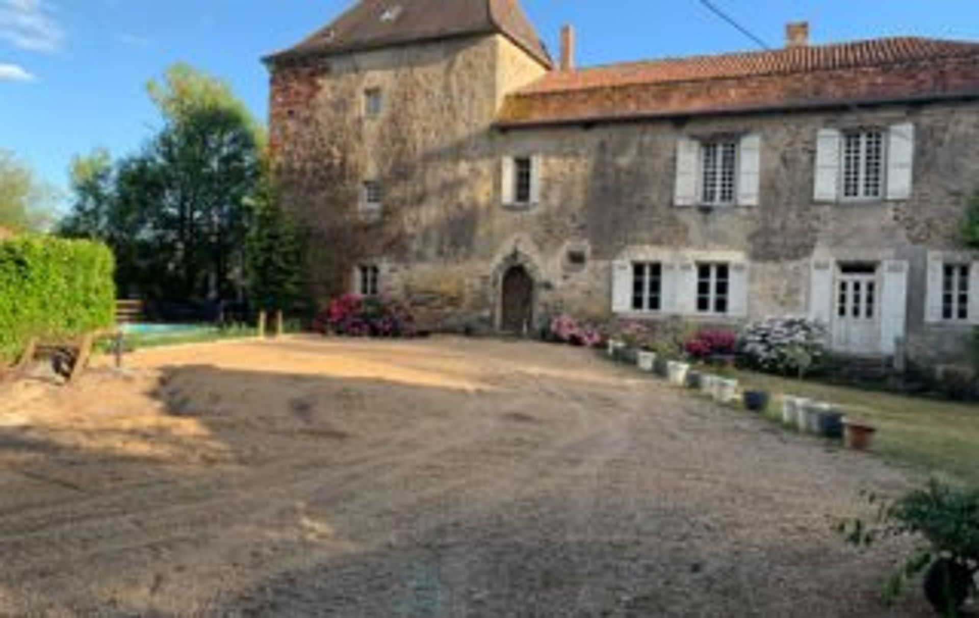 其他 在 Saint-Jory-de-Chalais, Nouvelle-Aquitaine 12891205