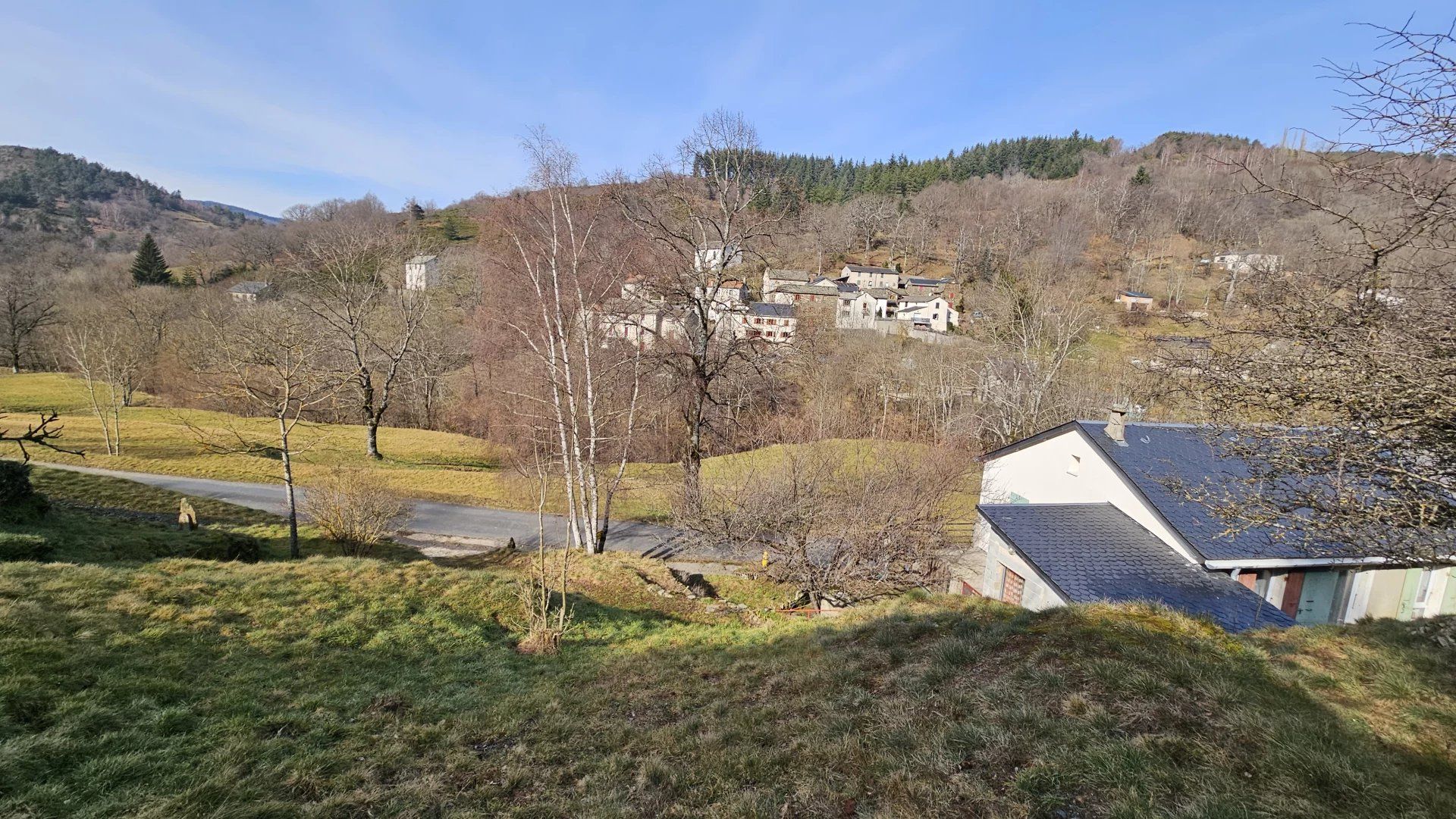 casa en Saint-André-de-Lancize, Lozère 12891431