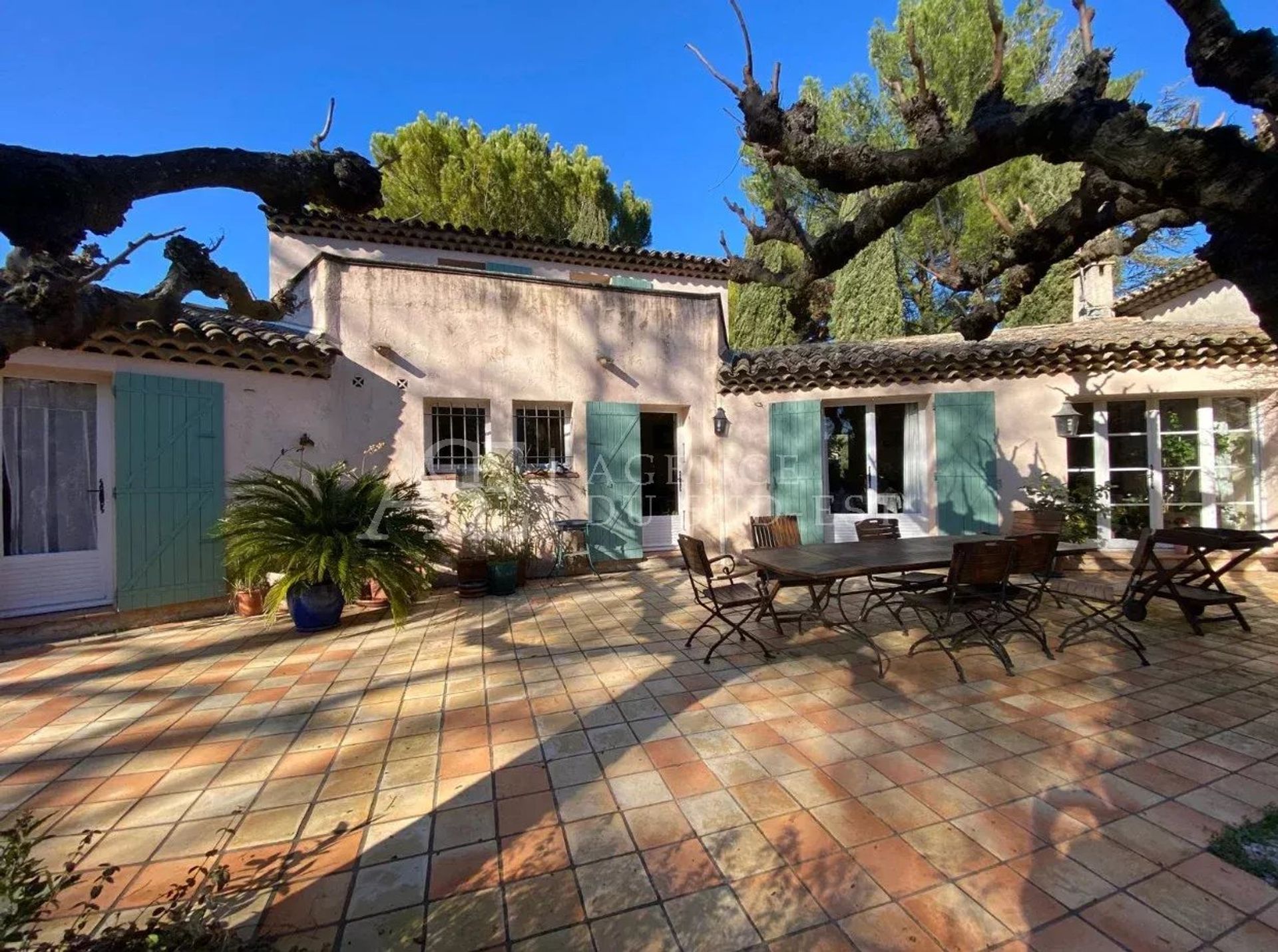 Hus i Aix-en-Provence, Bouches-du-Rhône 12891447