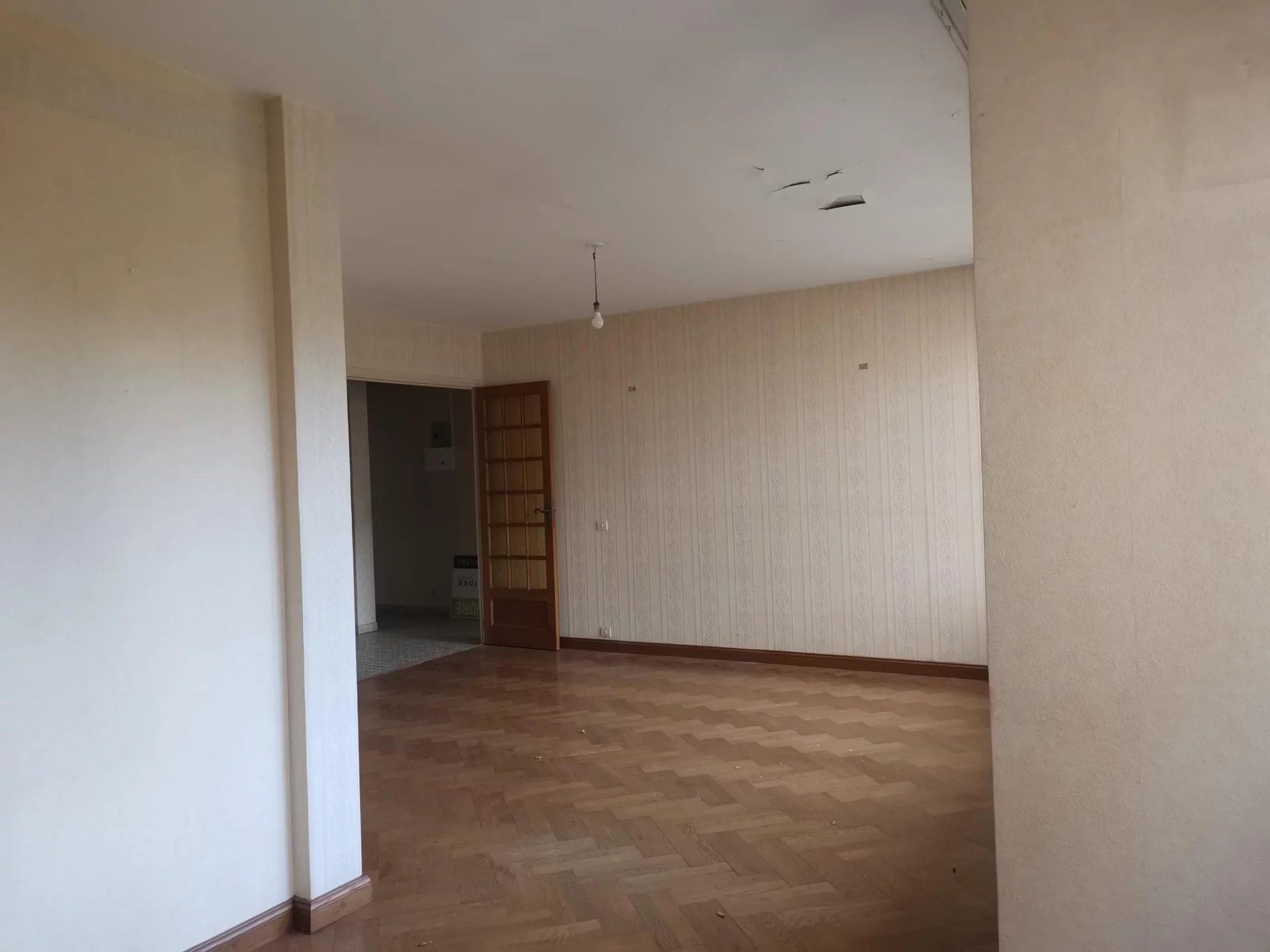 Condominium dans Bourg-en-Bresse, Auvergne-Rhone-Alpes 12891448