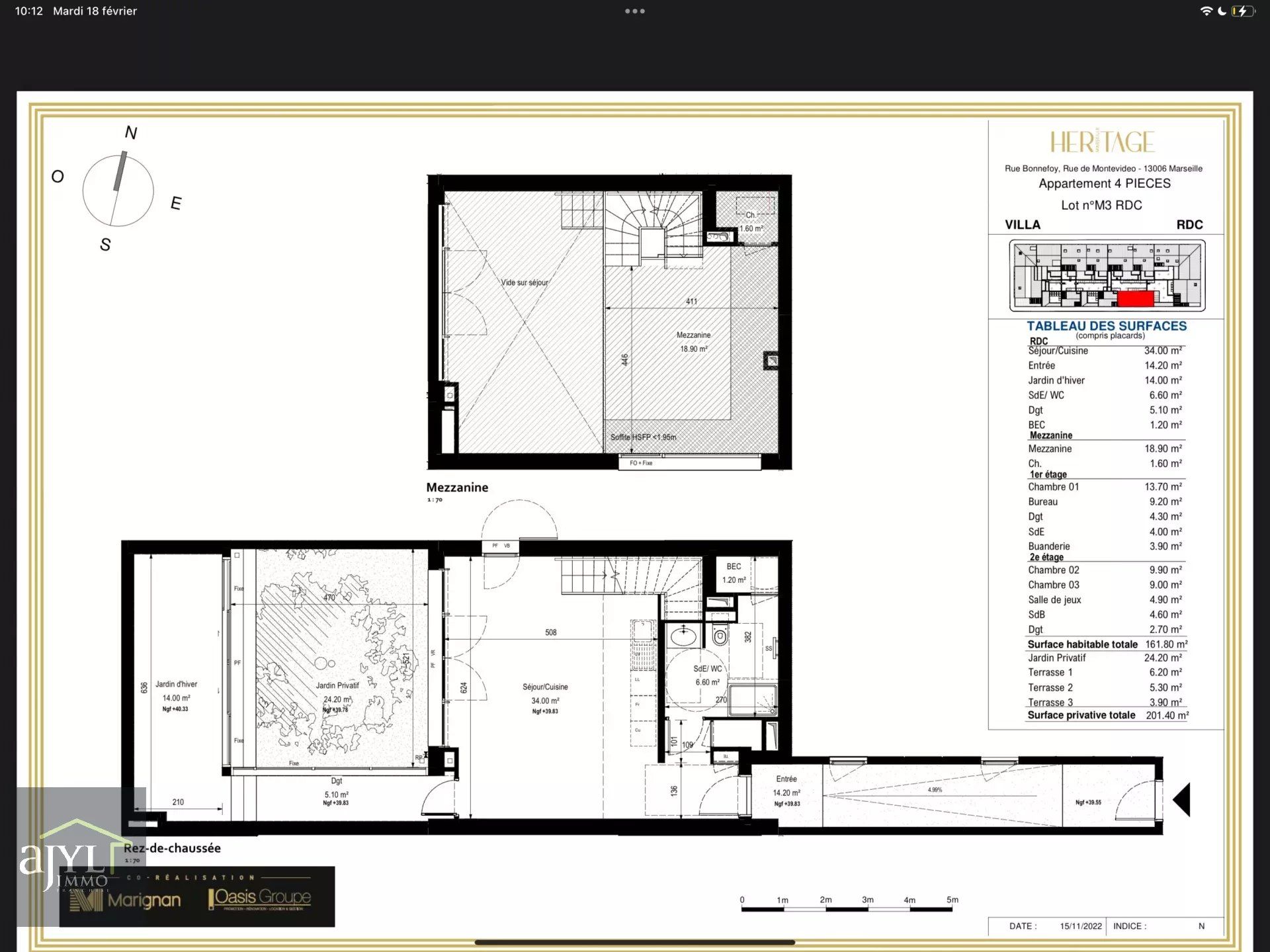 Multiple Houses in Marseille, Provence-Alpes-Cote d'Azur 12891459