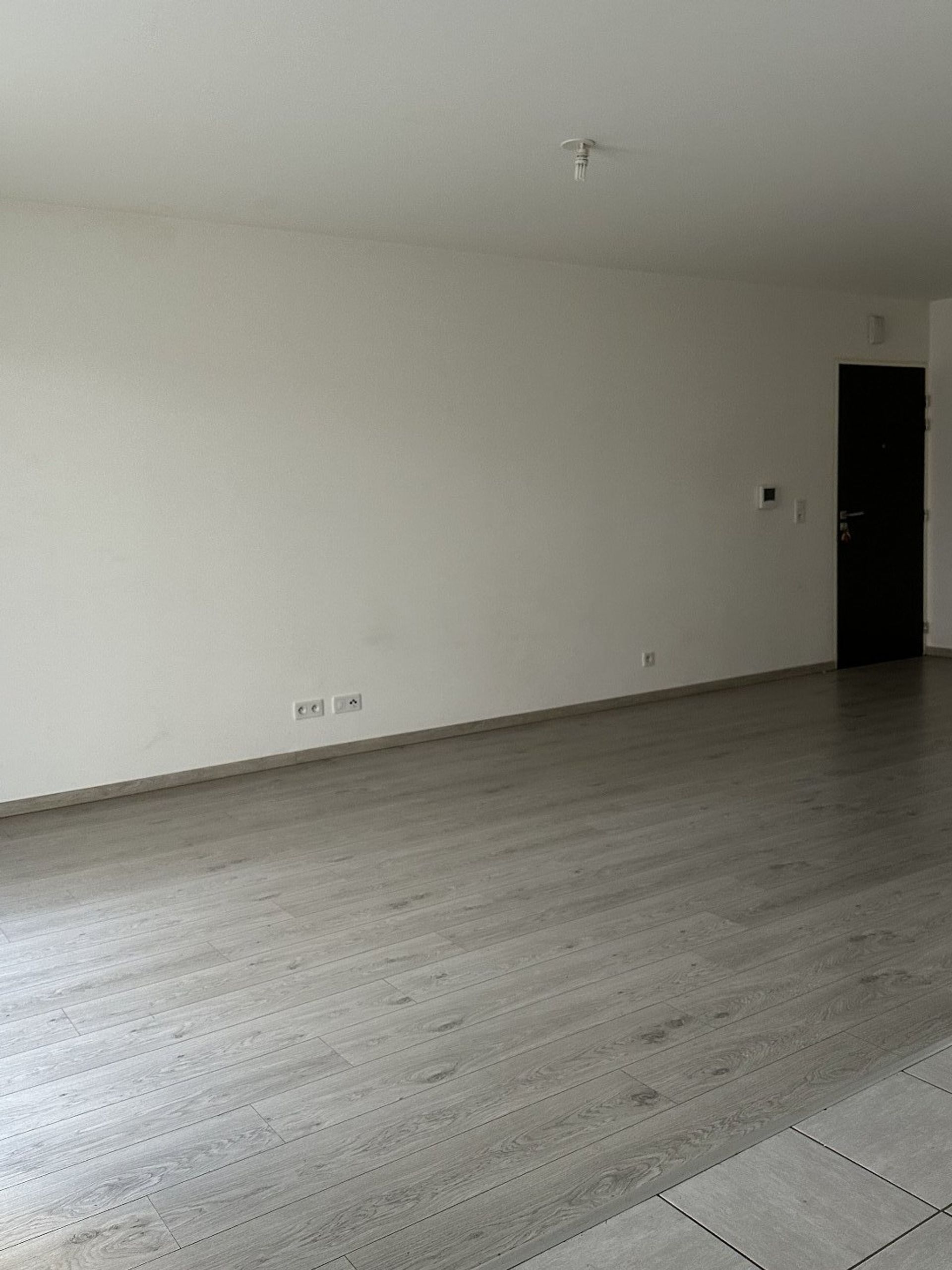 Condominium in Rouen, Normandie 12891657