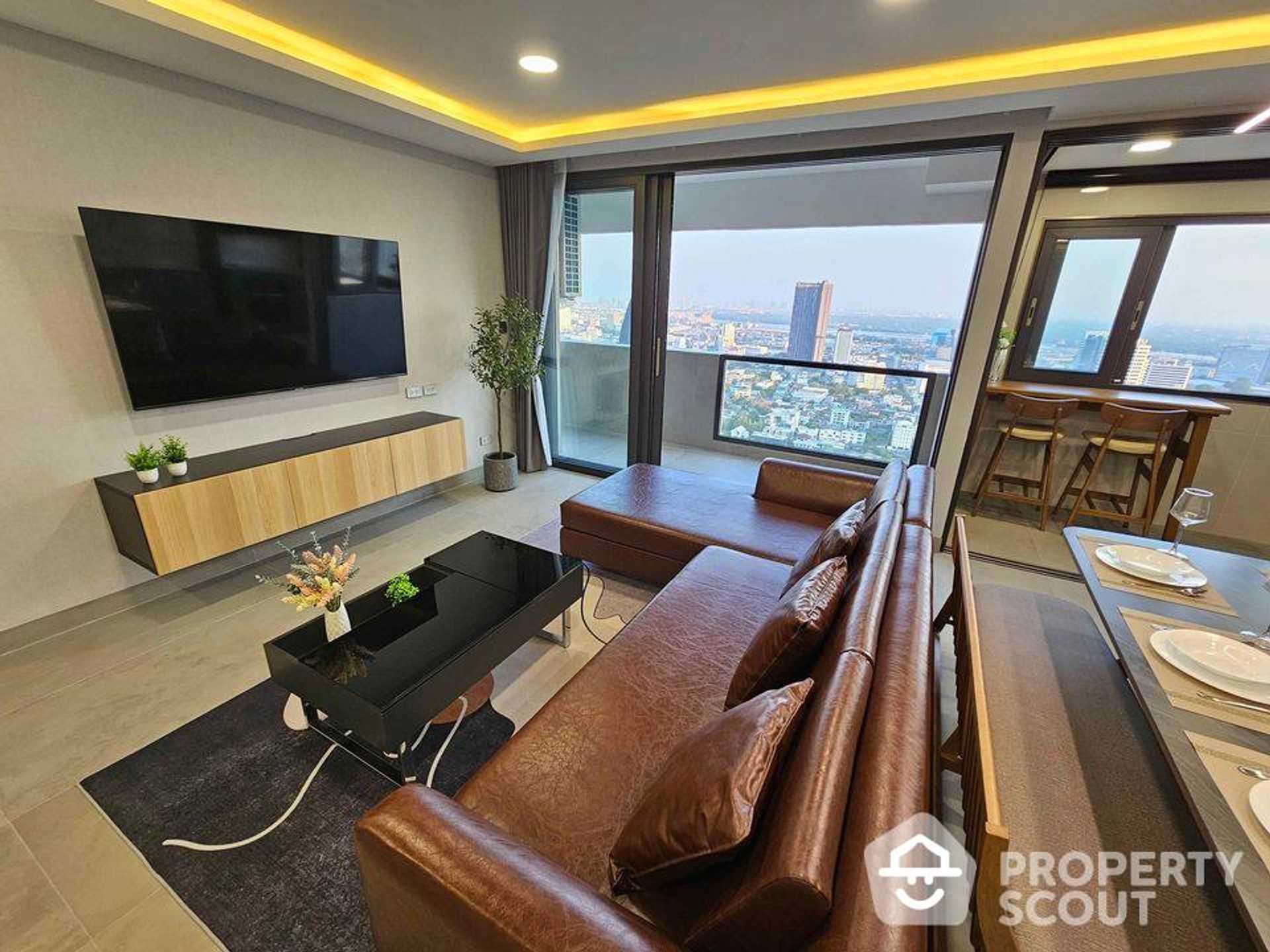 Condominium in Khlong Toei, Krung Thep Maha Nakhon 12891690