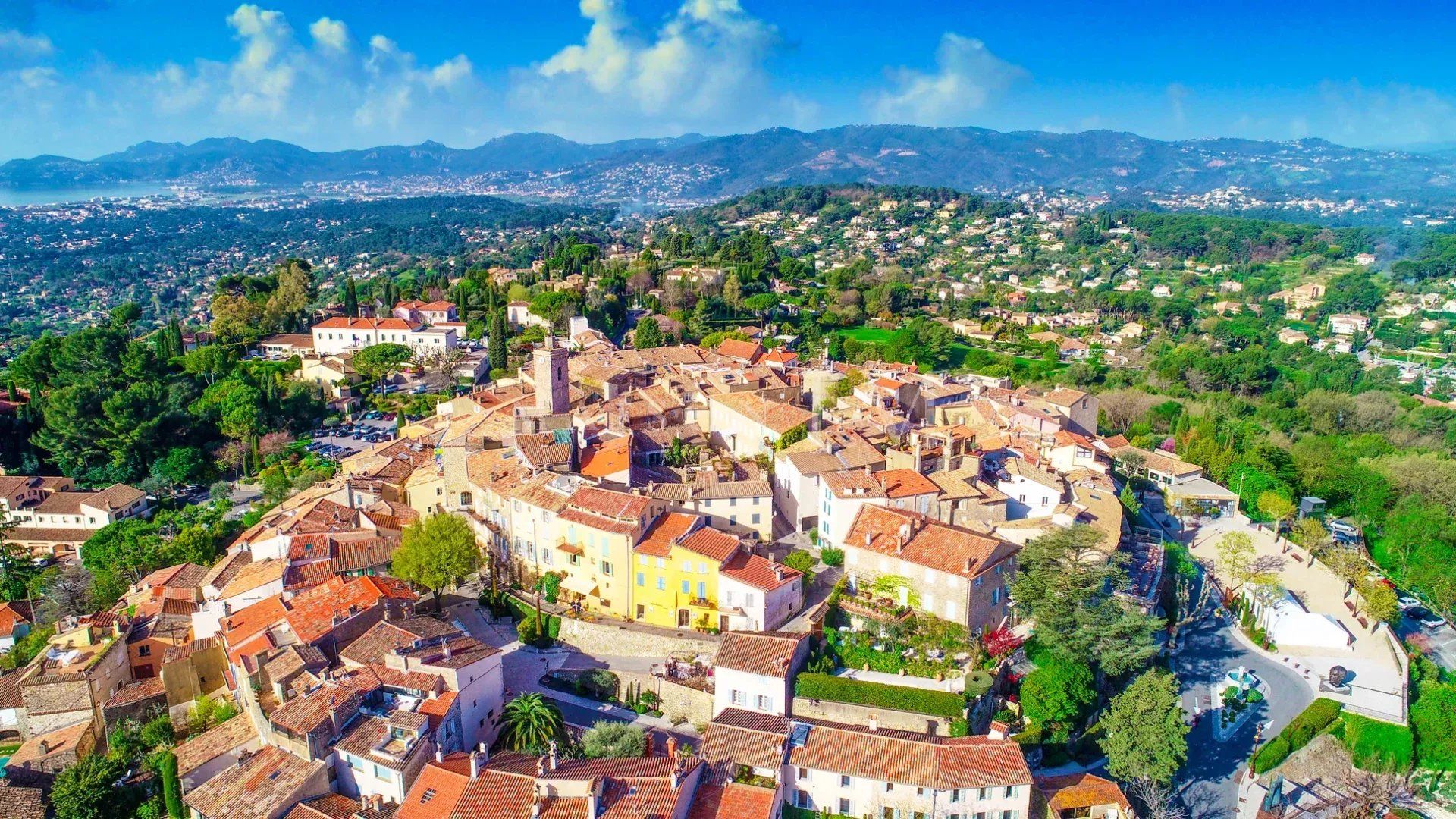 Земля в Mougins, Alpes-Maritimes 12891844