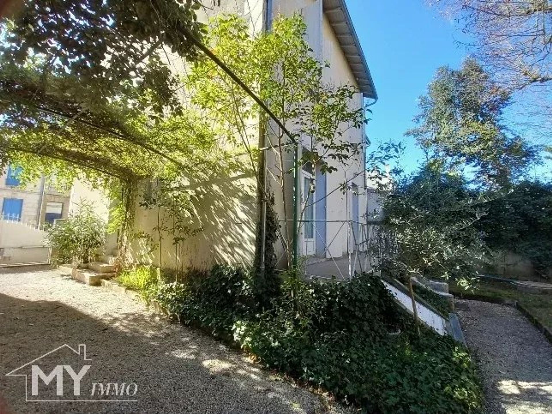 Casas Múltiplas no Bergerac, Nouvelle-Aquitaine 12891879