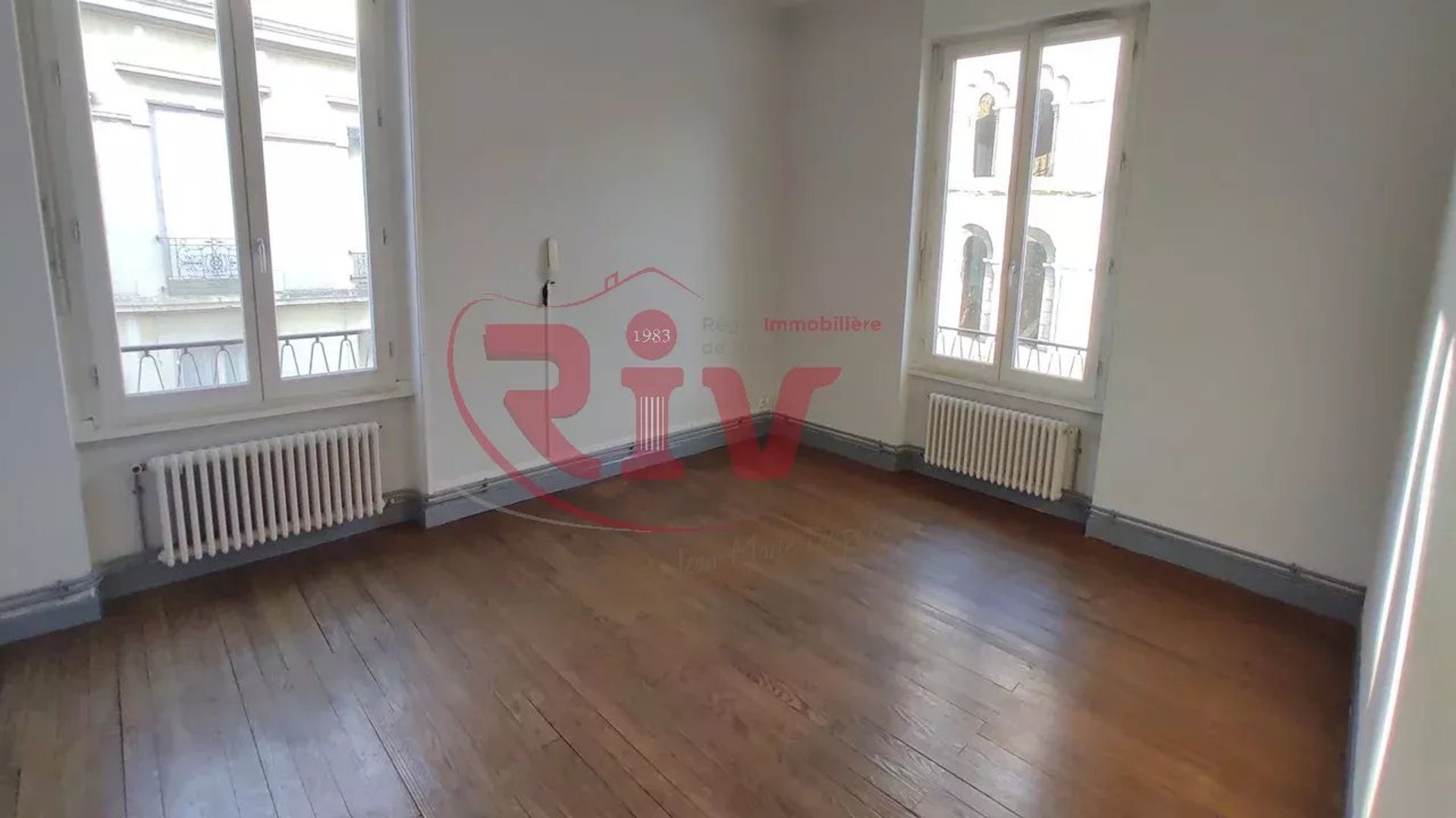 Condominio nel Vienne, Auvergne-Rhone-Alpes 12892207