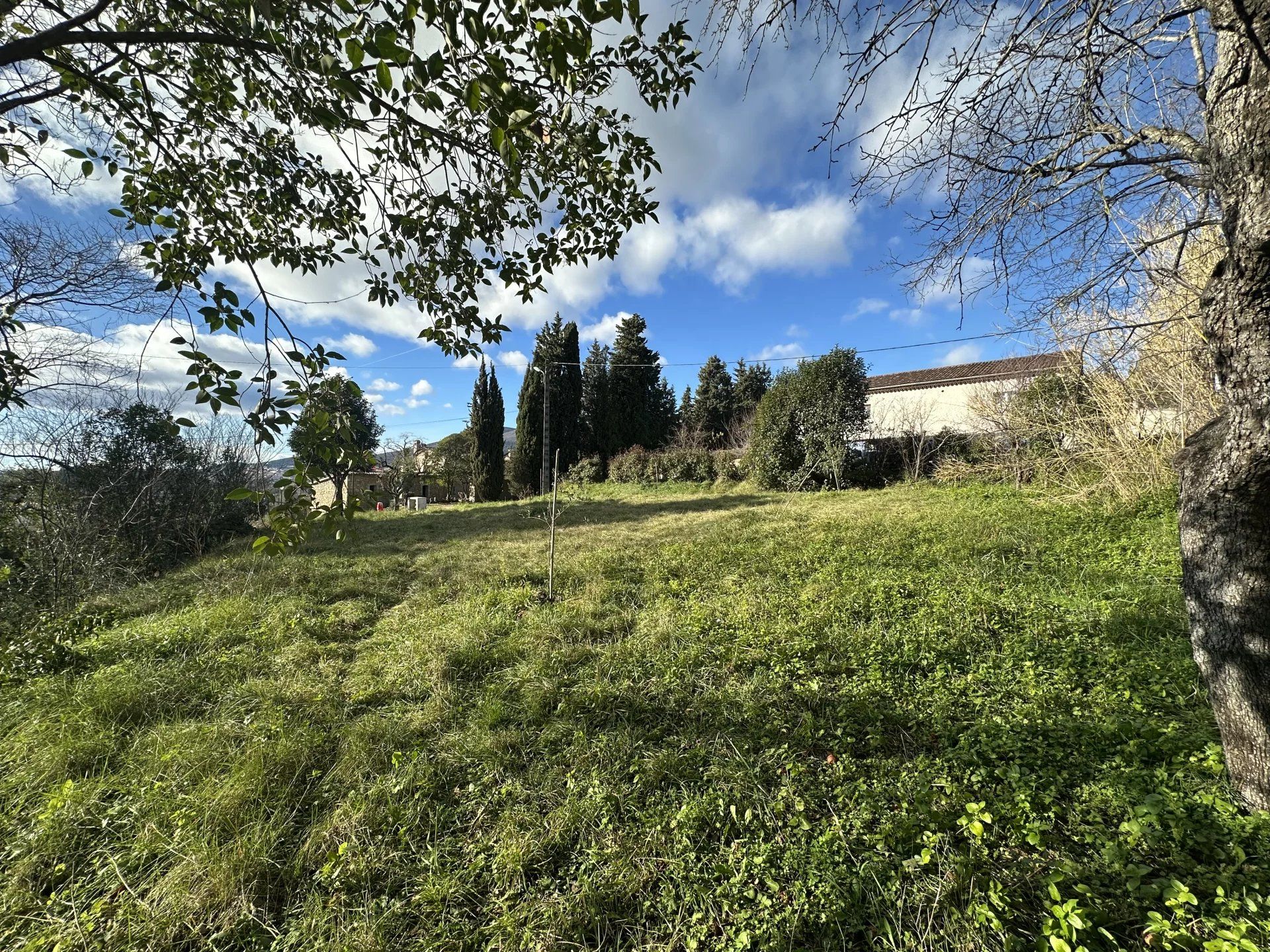 Land in Opio, Provence-Alpes-Cote d'Azur 12892282