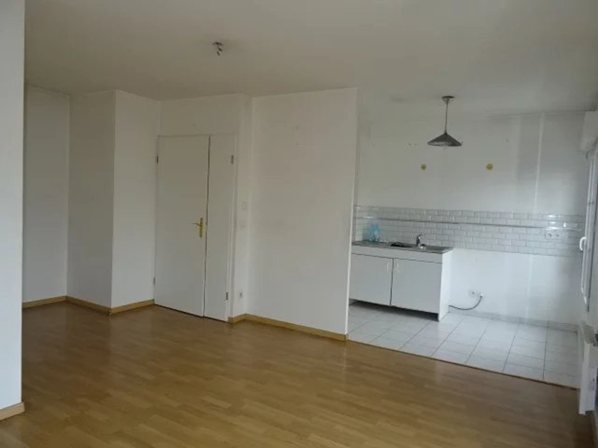 Condominium in Morangis, Essonne 12892297