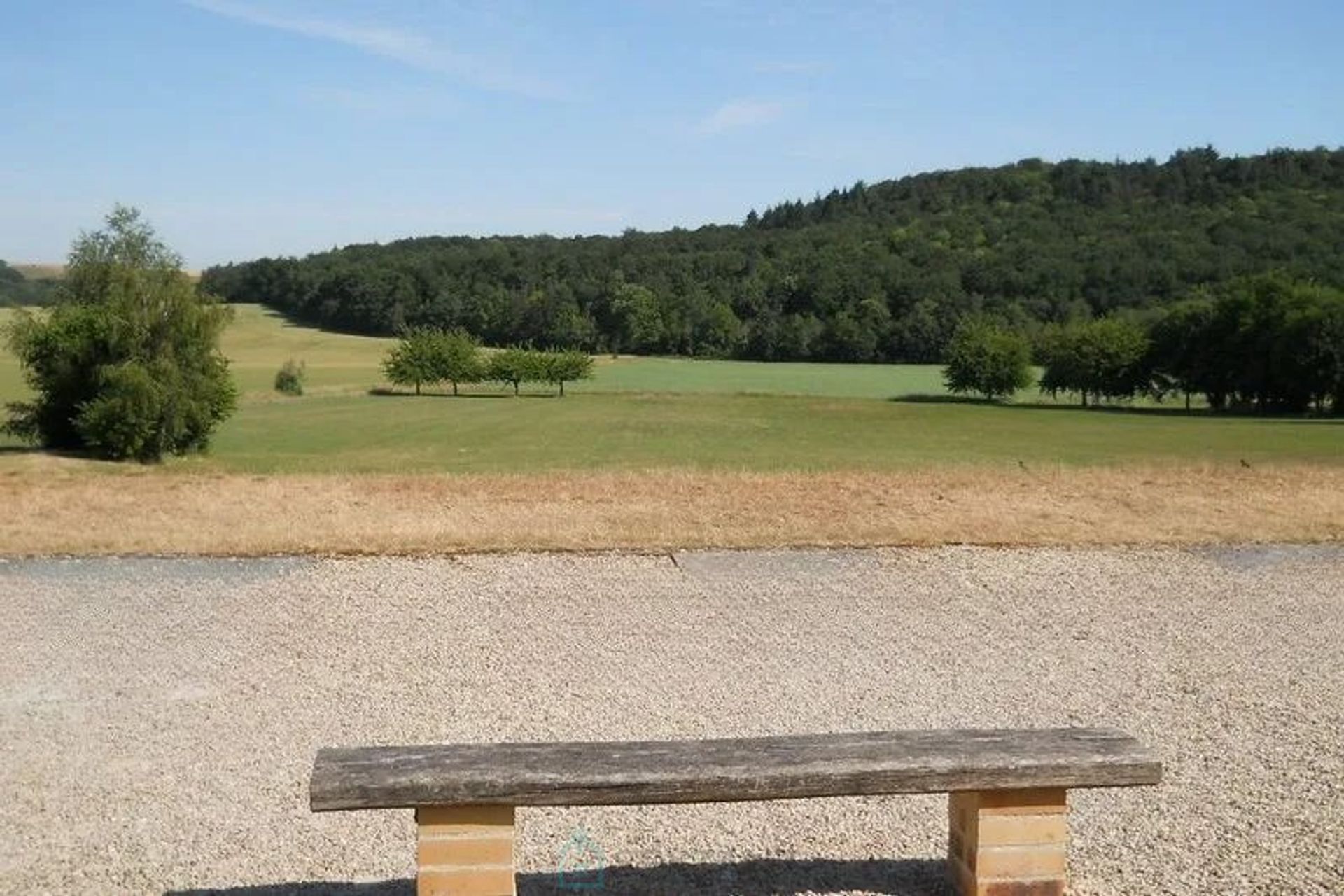 Commerciale nel Fontainebleau, Île-de-France 12892491