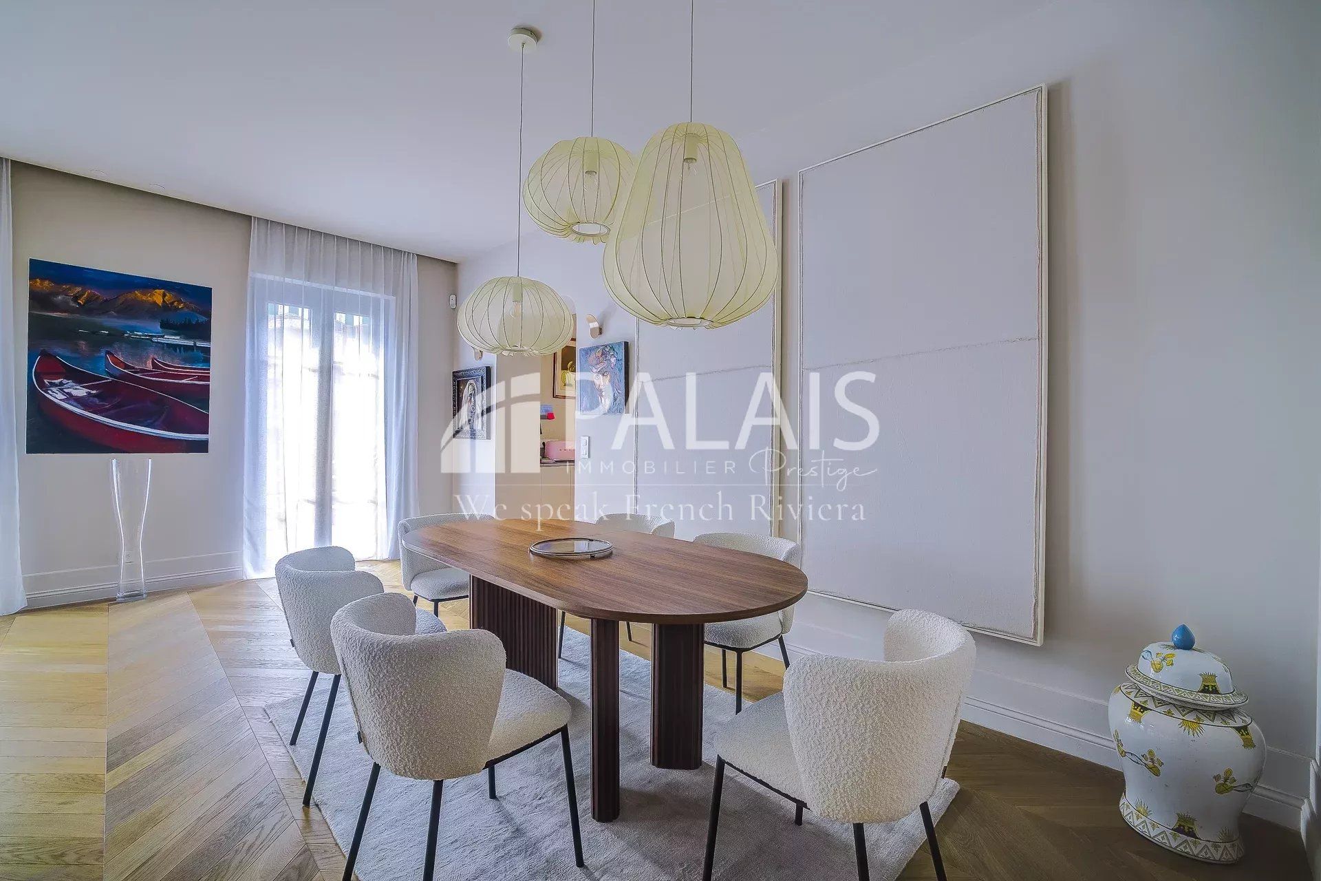 Condominium in Leuk, Provence-Alpes-Côte d'Azur 12892659