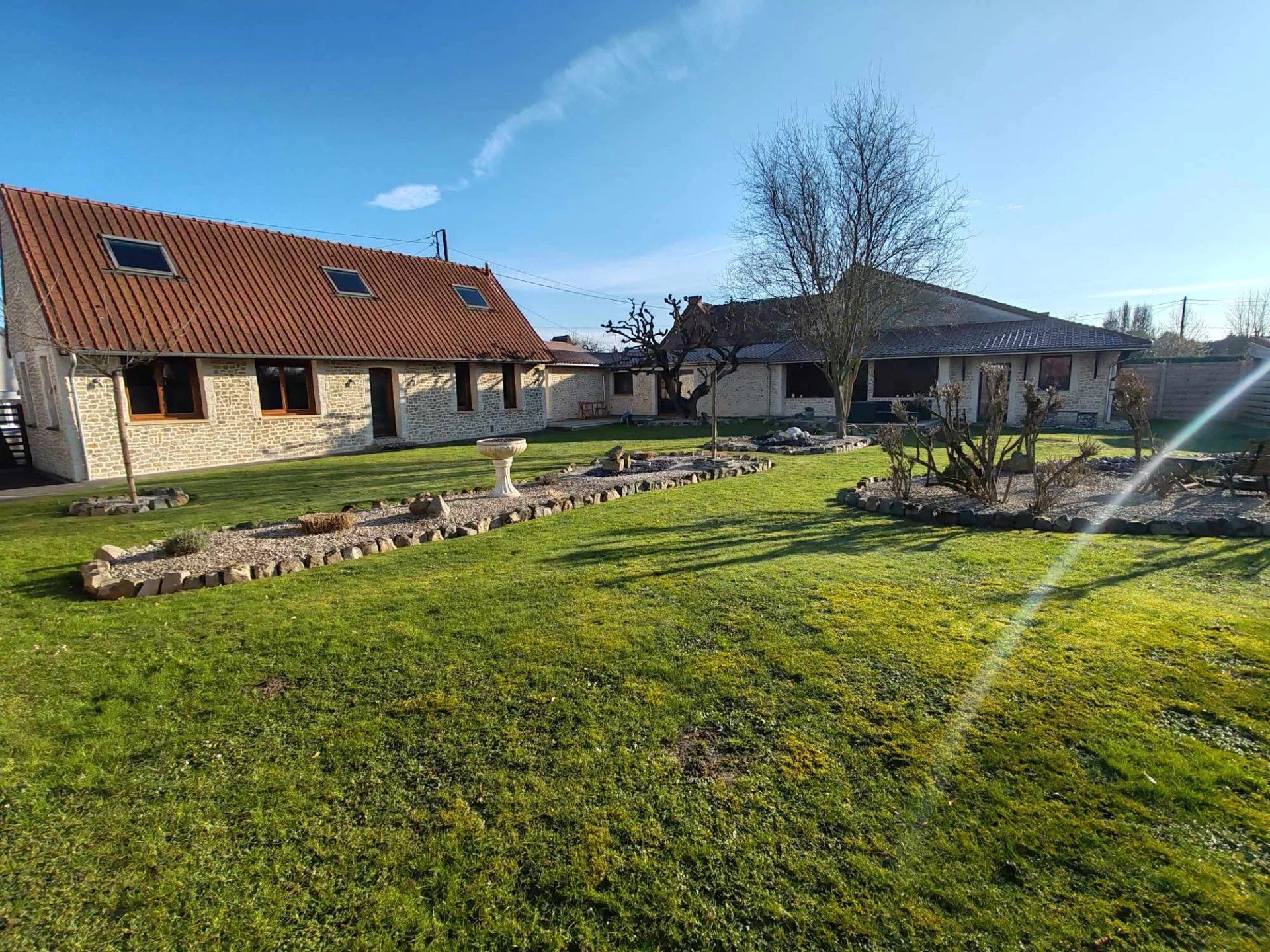 Haus im Clary, Hauts-de-France 12892705