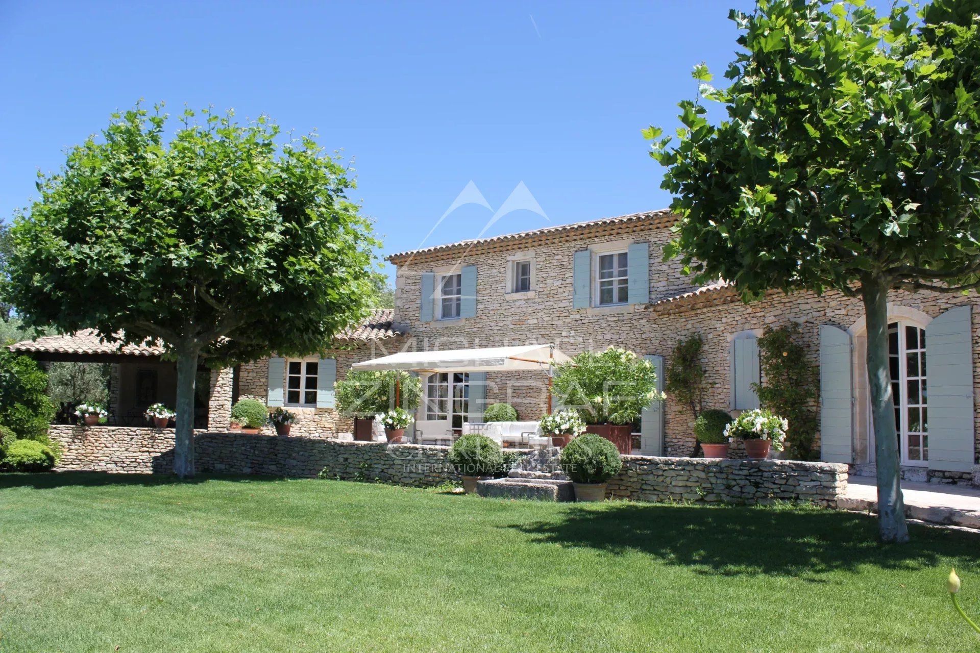 Andere in Menerbes, Provence-Alpes-Cote d'Azur 12893915