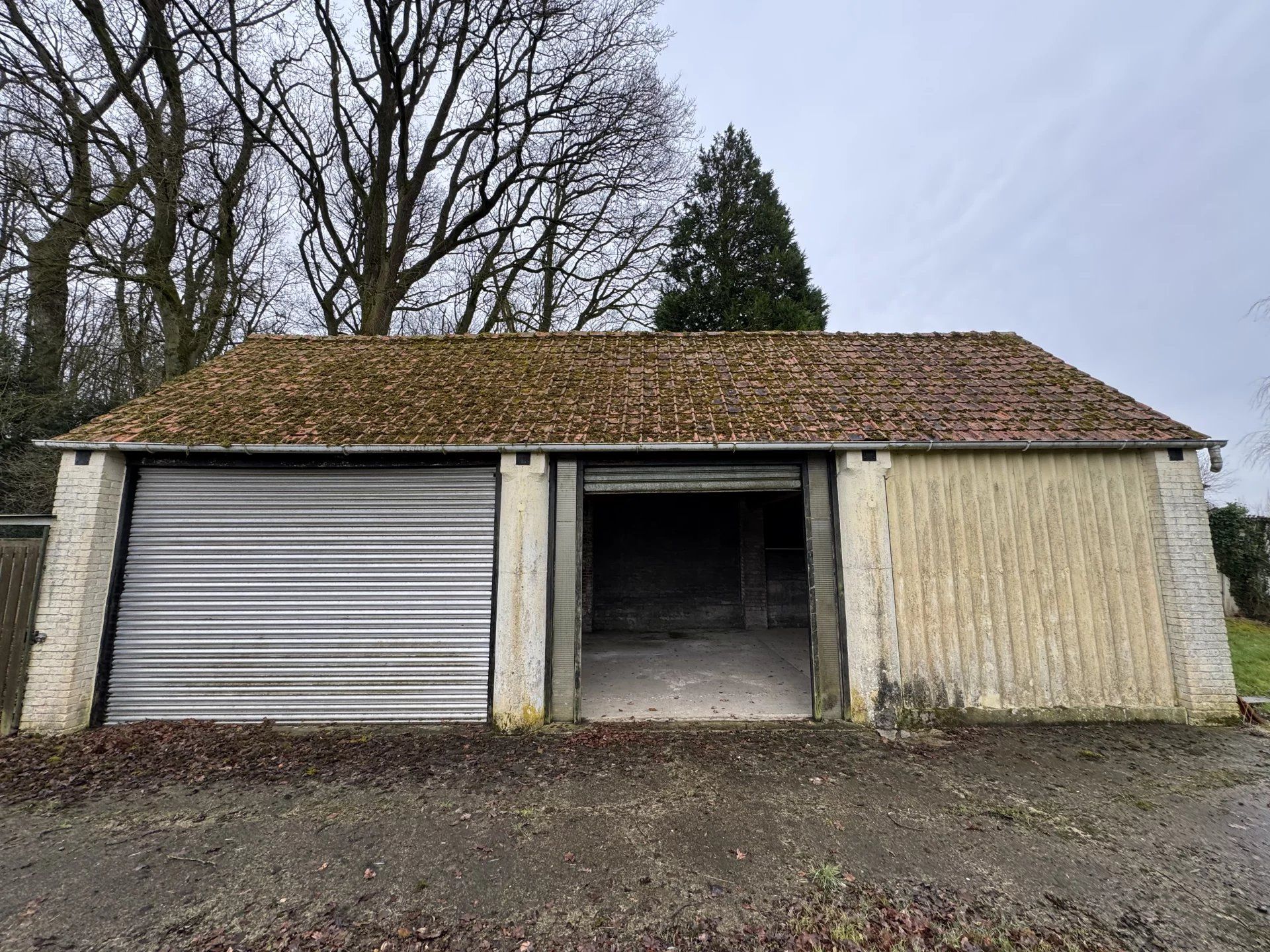 Detaljhandel i Cambrai, Hauts-de-France 12893963