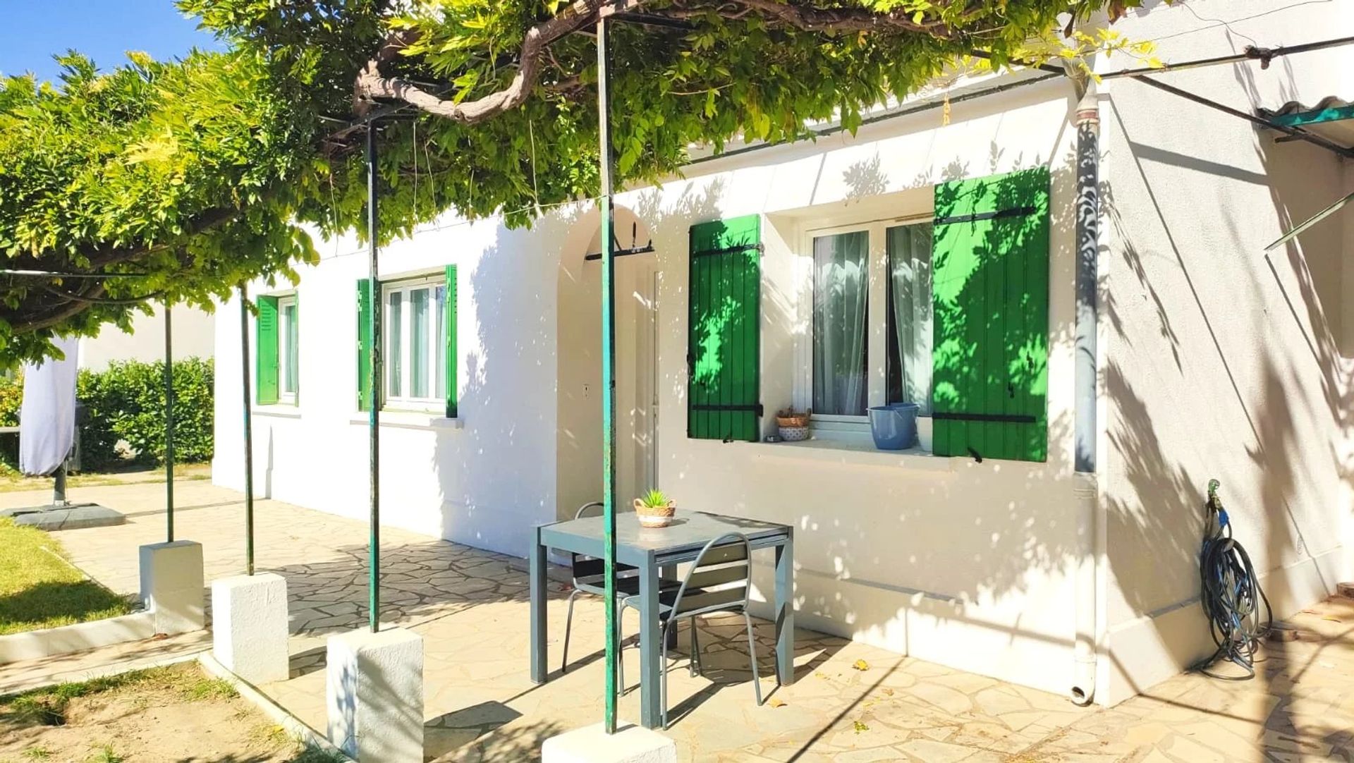 casa en Arles, Provence-Alpes-Cote d'Azur 12893978