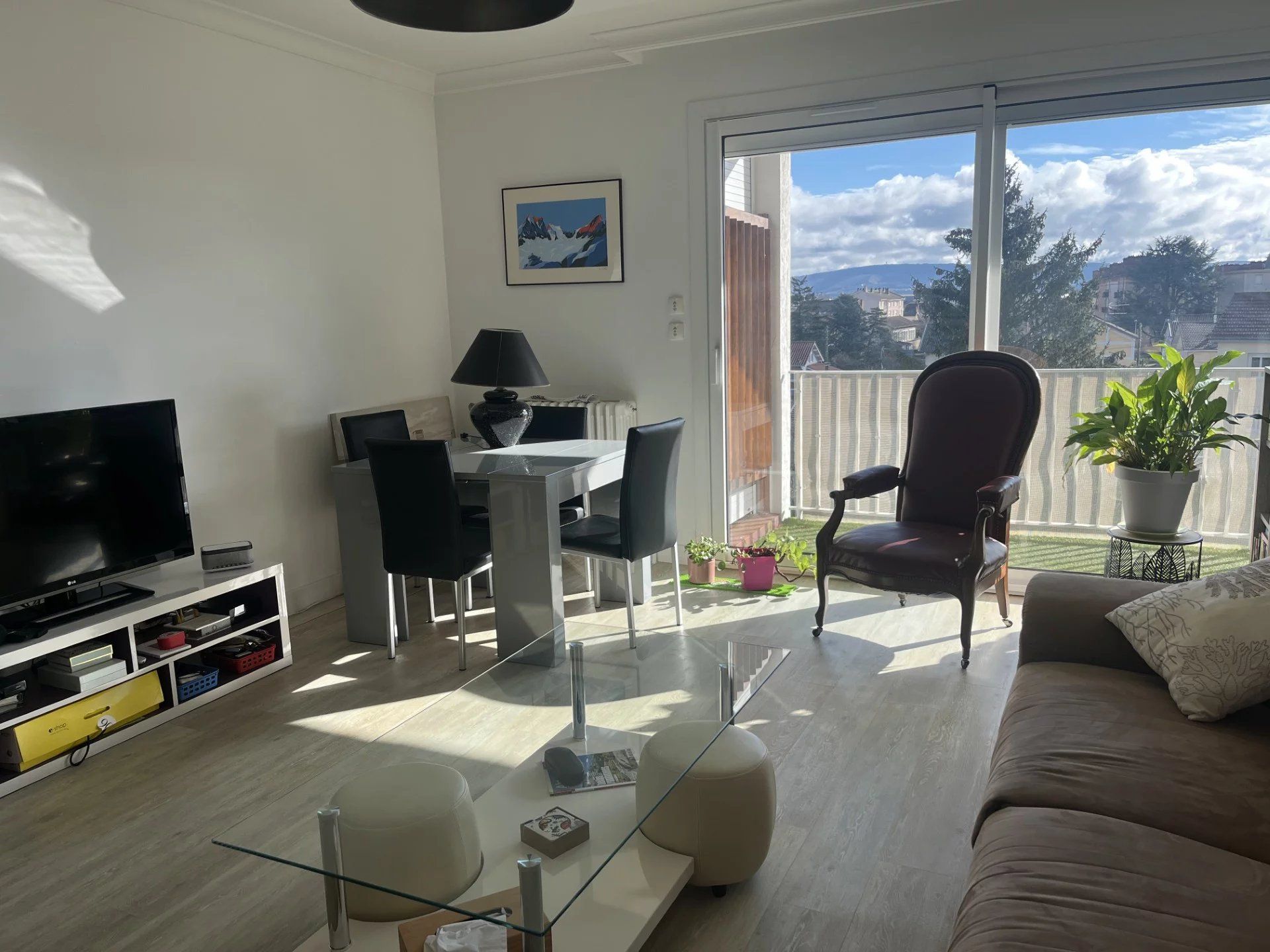 Condominio nel Bourg-en-Bresse, Auvergne-Rhone-Alpes 12893993