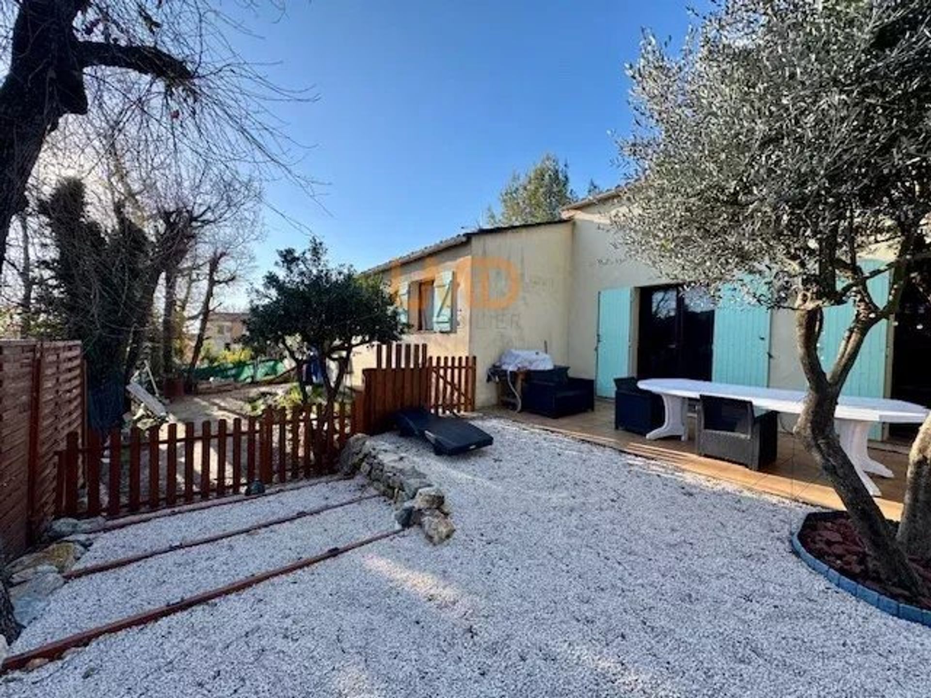 rumah dalam Figanieres, Provence-Alpes-Côte d'Azur 12894038