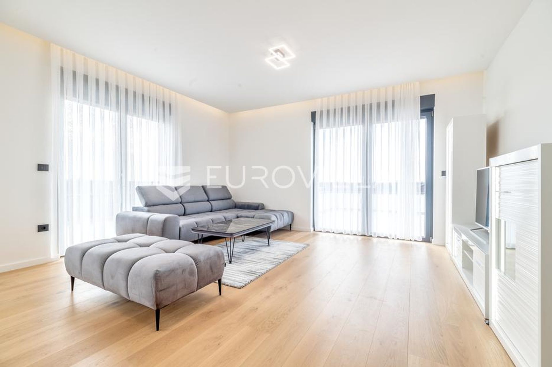 Condominium in Zagreb, Zagreb, Grad 12894115