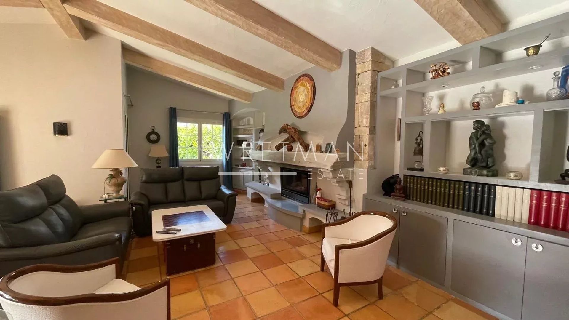 Hus i La Gaude, Provence-Alpes-Cote d'Azur 12894427